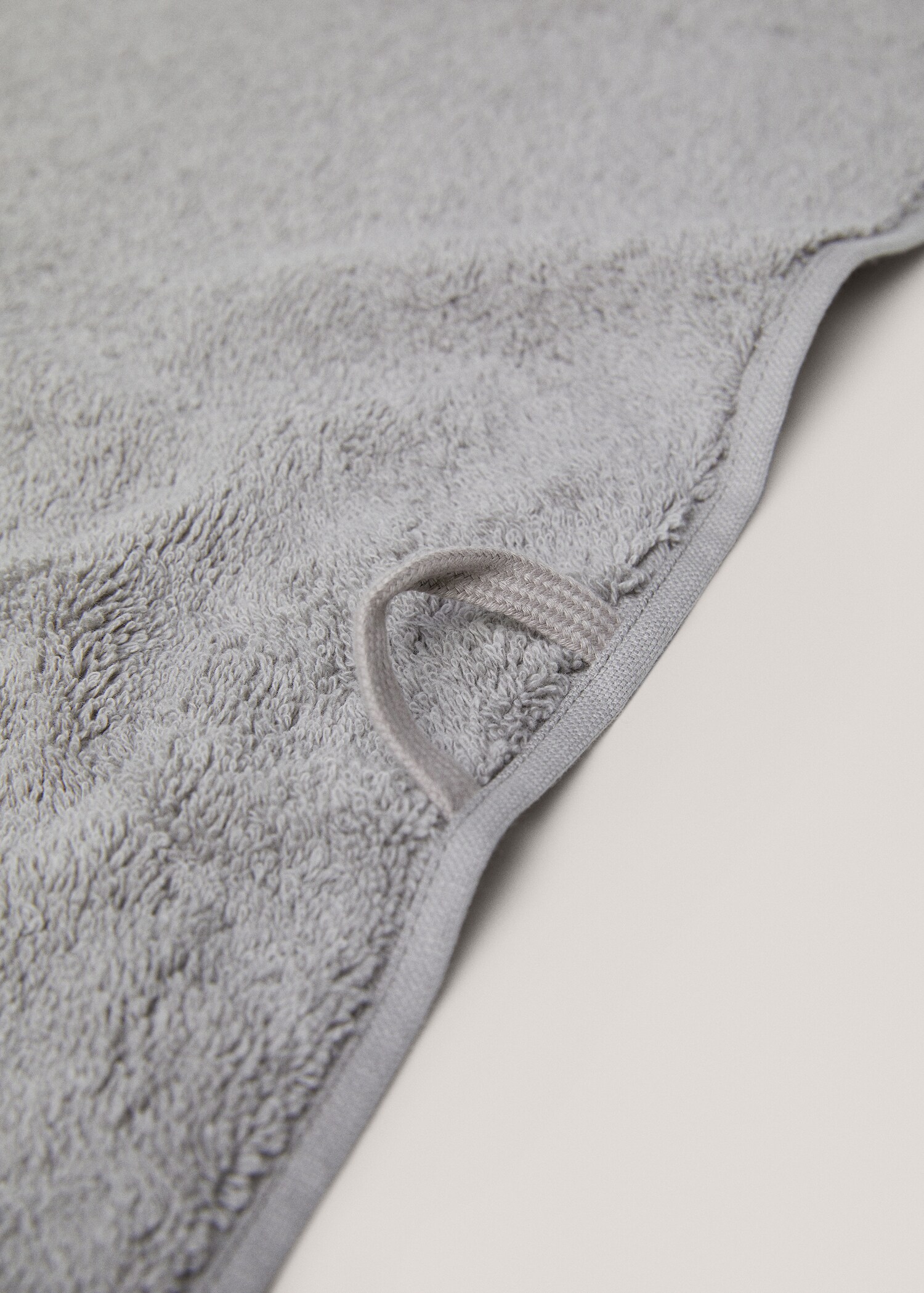 600gr/m2 cotton face towel 30x50cm - Details of the article 3