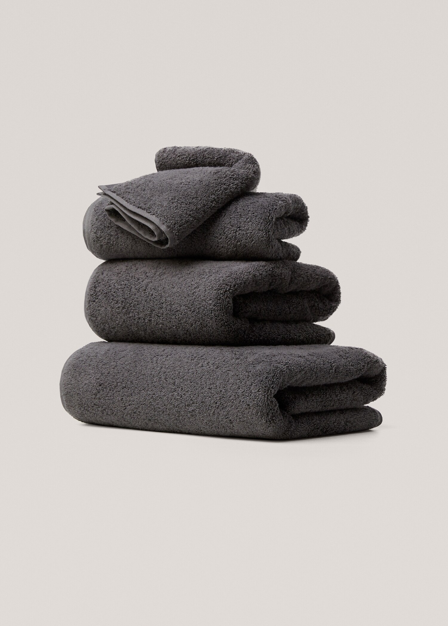 600gr/m2 cotton face towel 30x50cm - Article without model