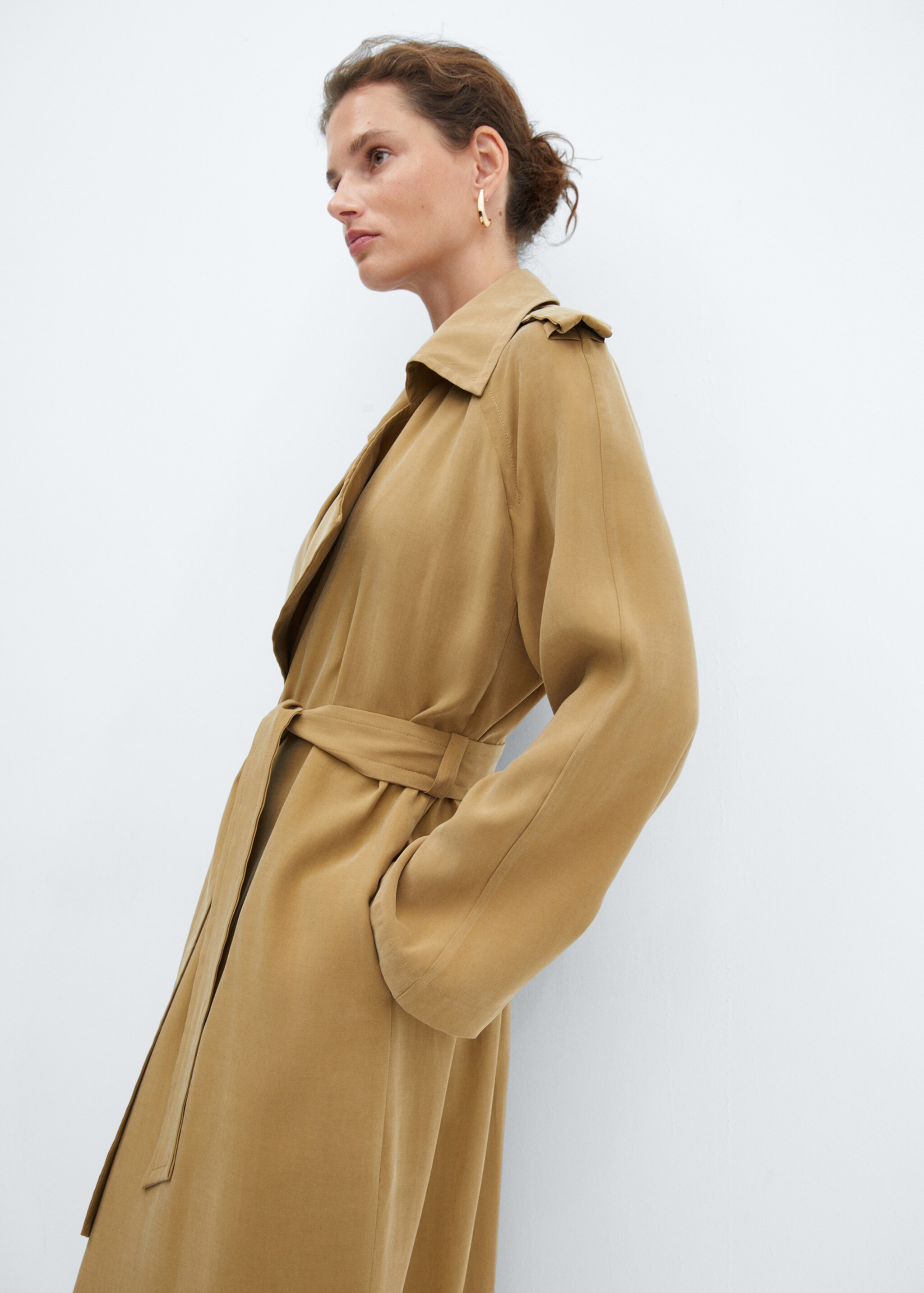 Modal trench coat with tie - Details of the article 1