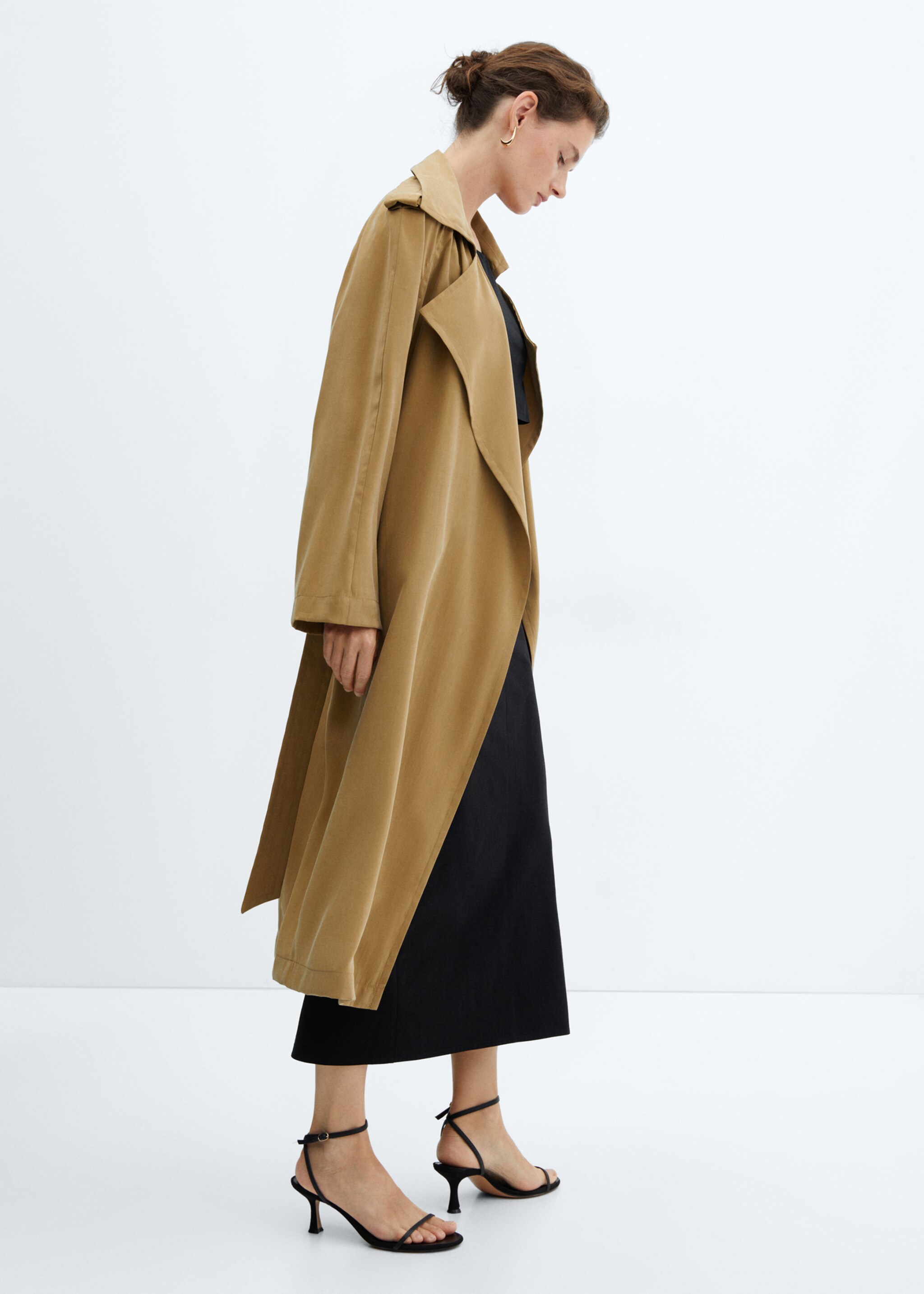 Modal trench coat with tie - Details of the article 2