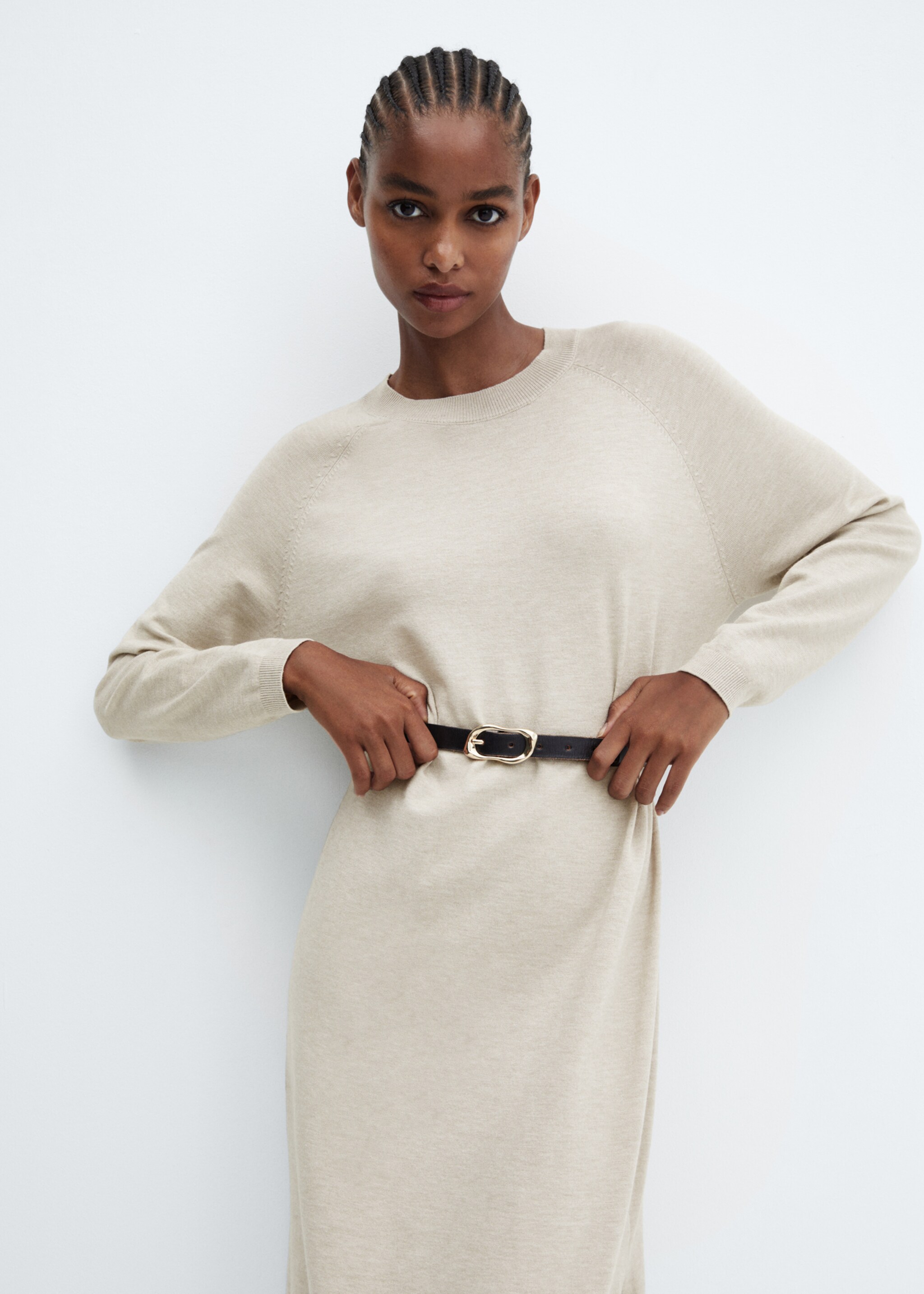 Round-neck knitted dress - Details of the article 2, Light/Pastel Grey. Ref: 57085793-00.