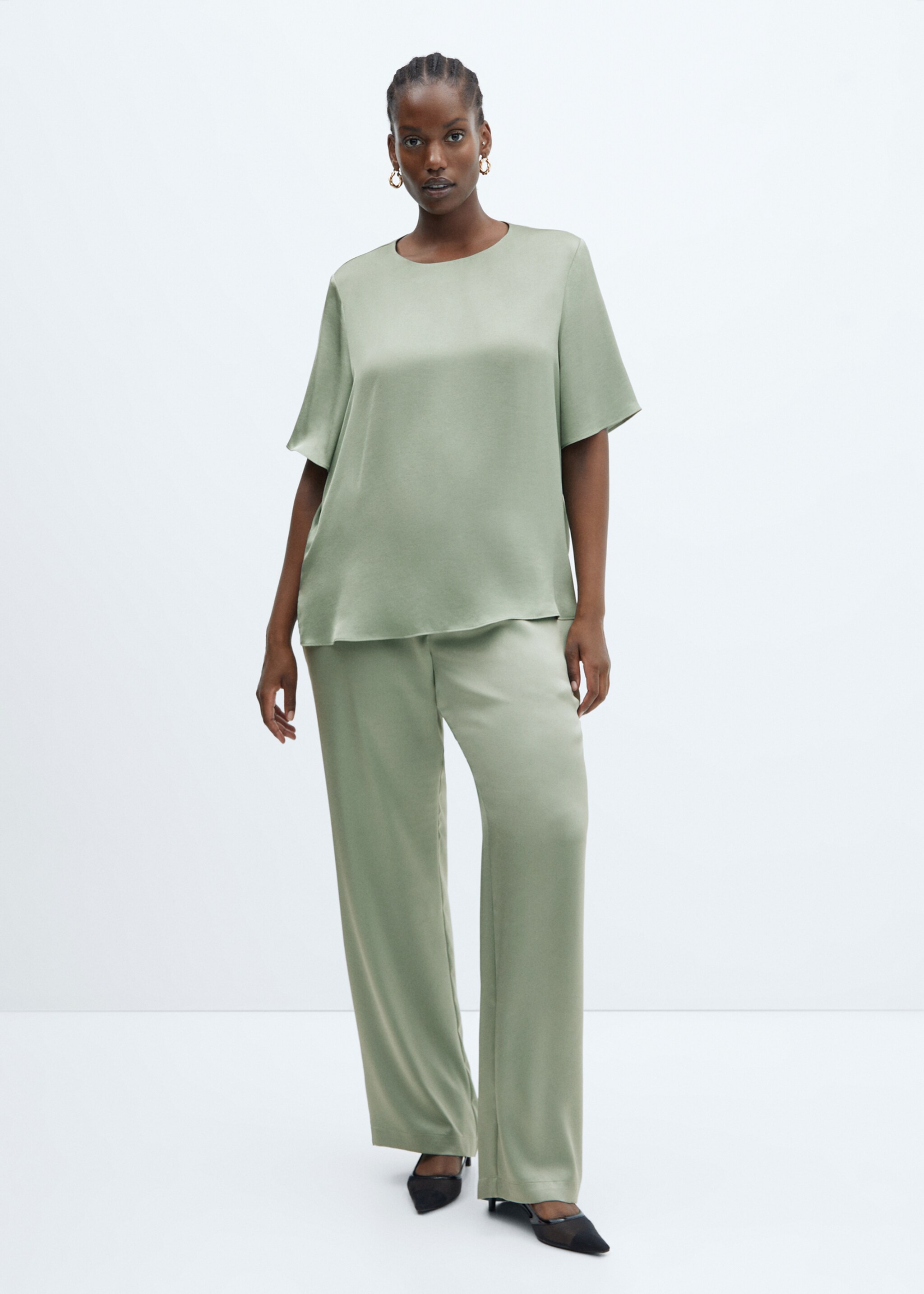 Satin blouse - Details of the article 3, Pastel Green. Ref: 57085976-00.