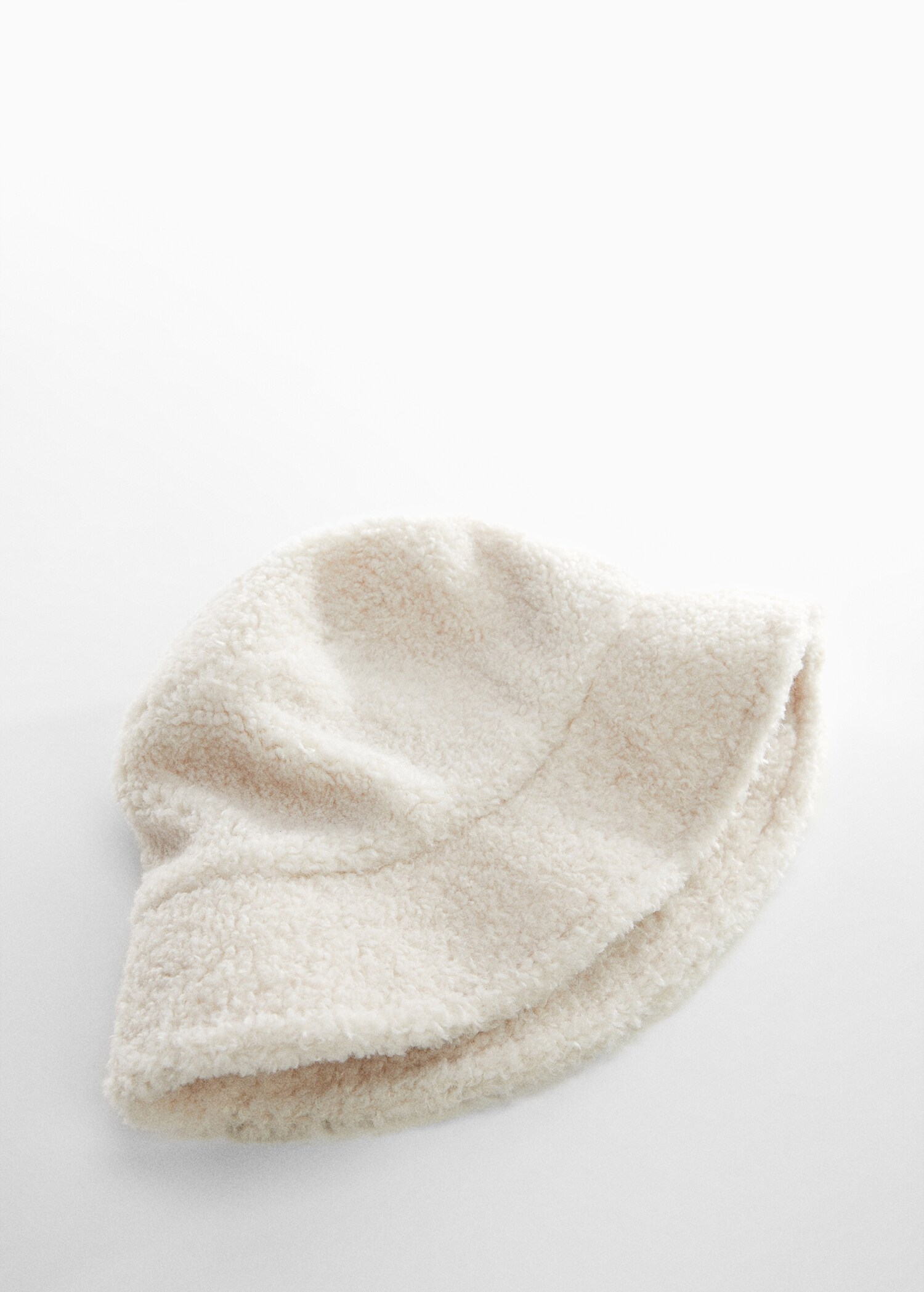 Fur-effect bucket hat - Details of the article 1