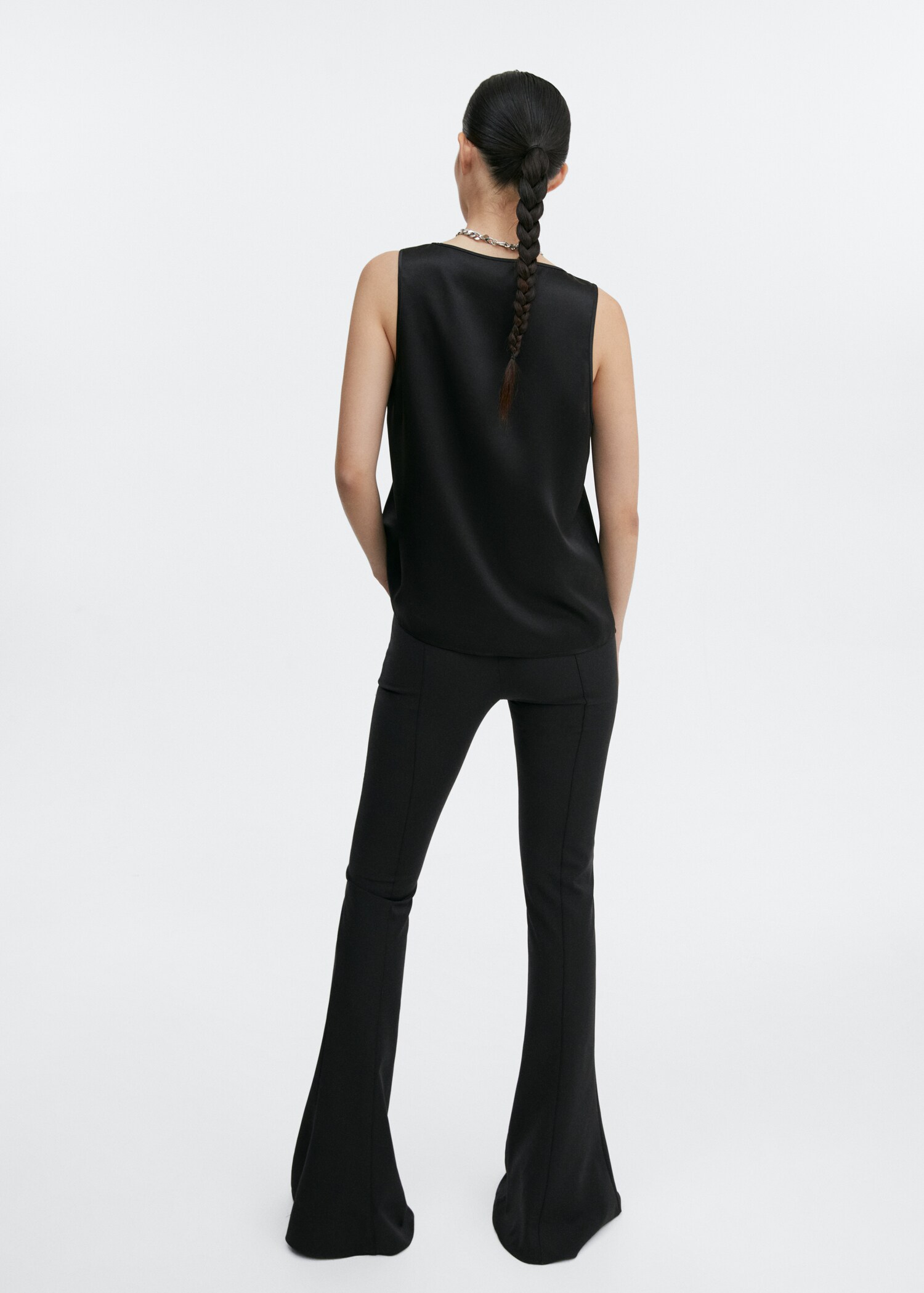 Silk top with wide straps - Reverse of the article