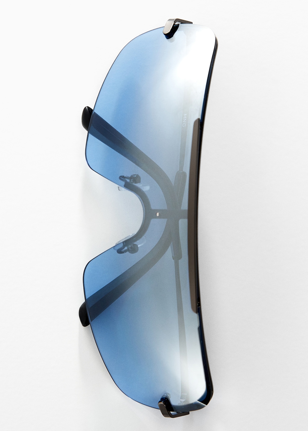 Shield sunglasses