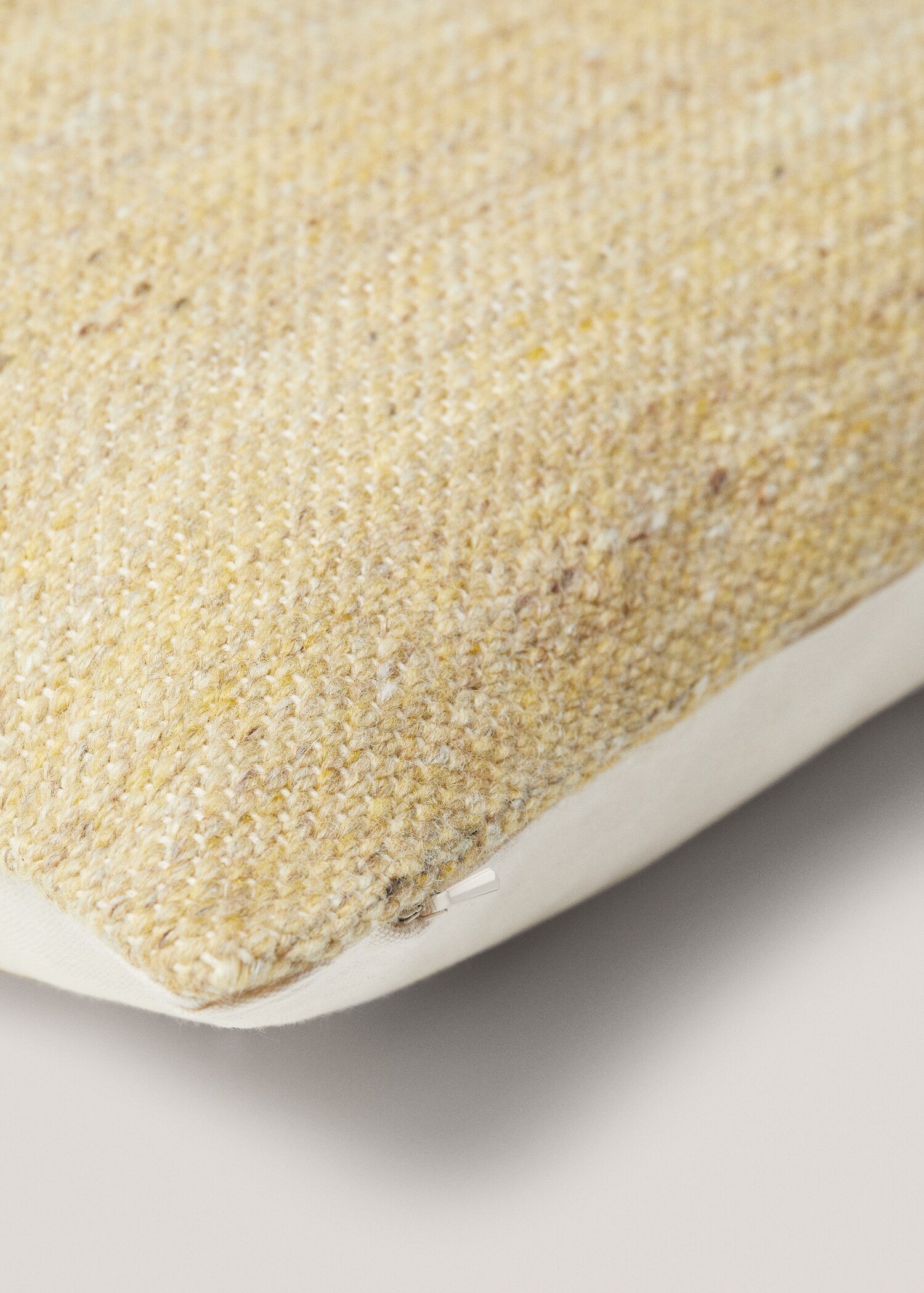 Wool mixed cushion cover 40x60cm - Details of the article 2
