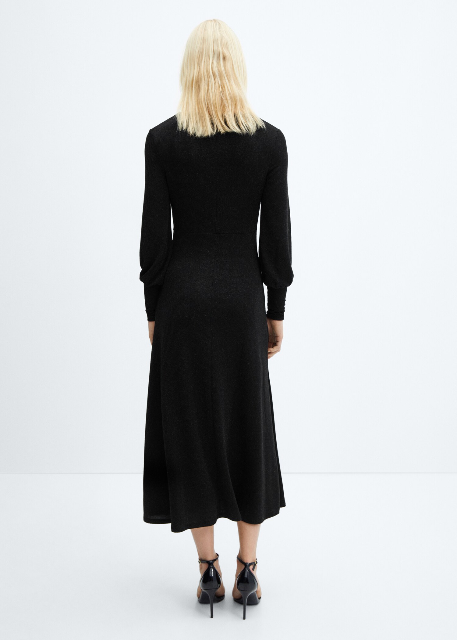 Glänzendes drapiertes Kleid - Rückseite des Artikels