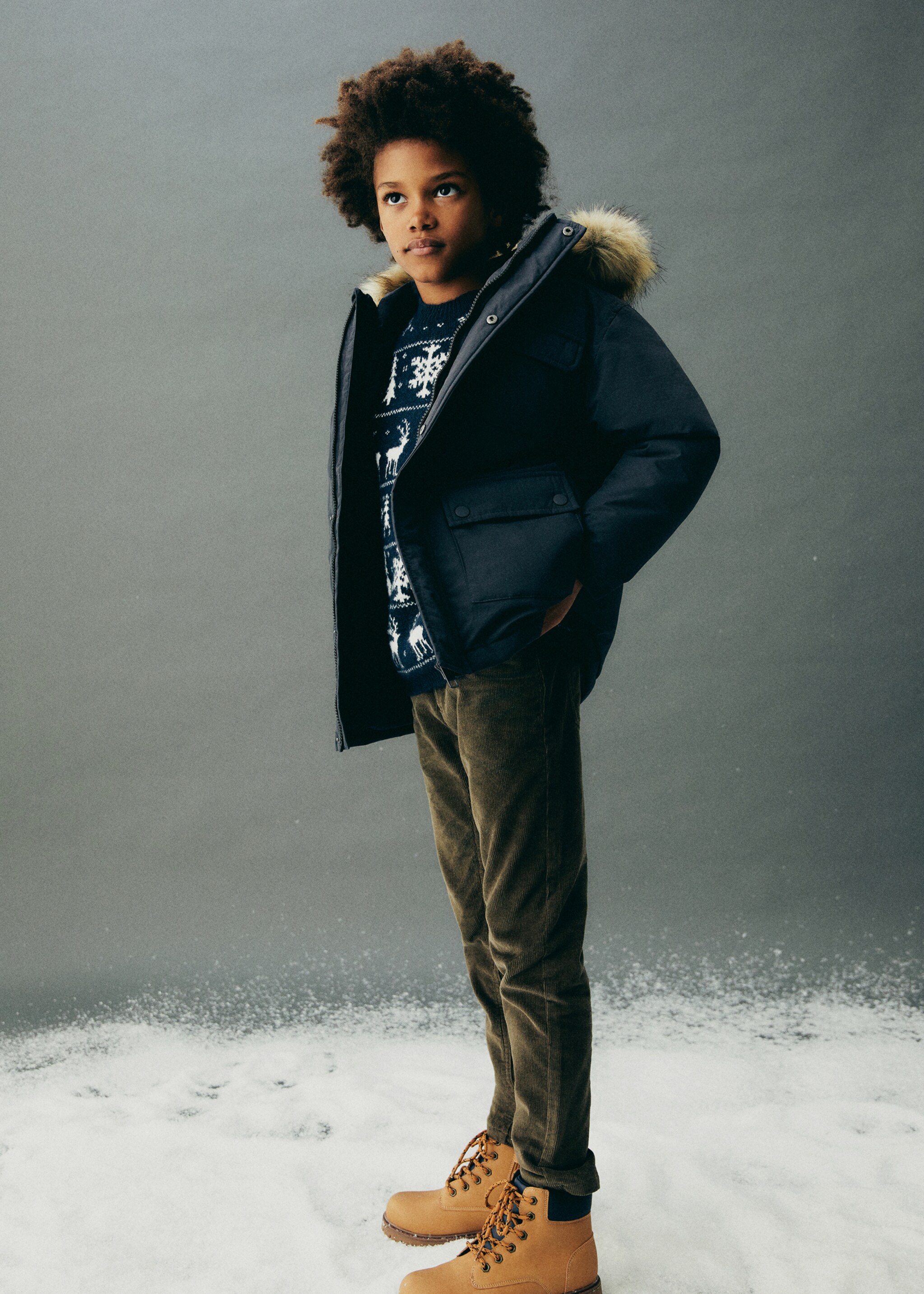 Corduroy straight trousers - Details of the article 5