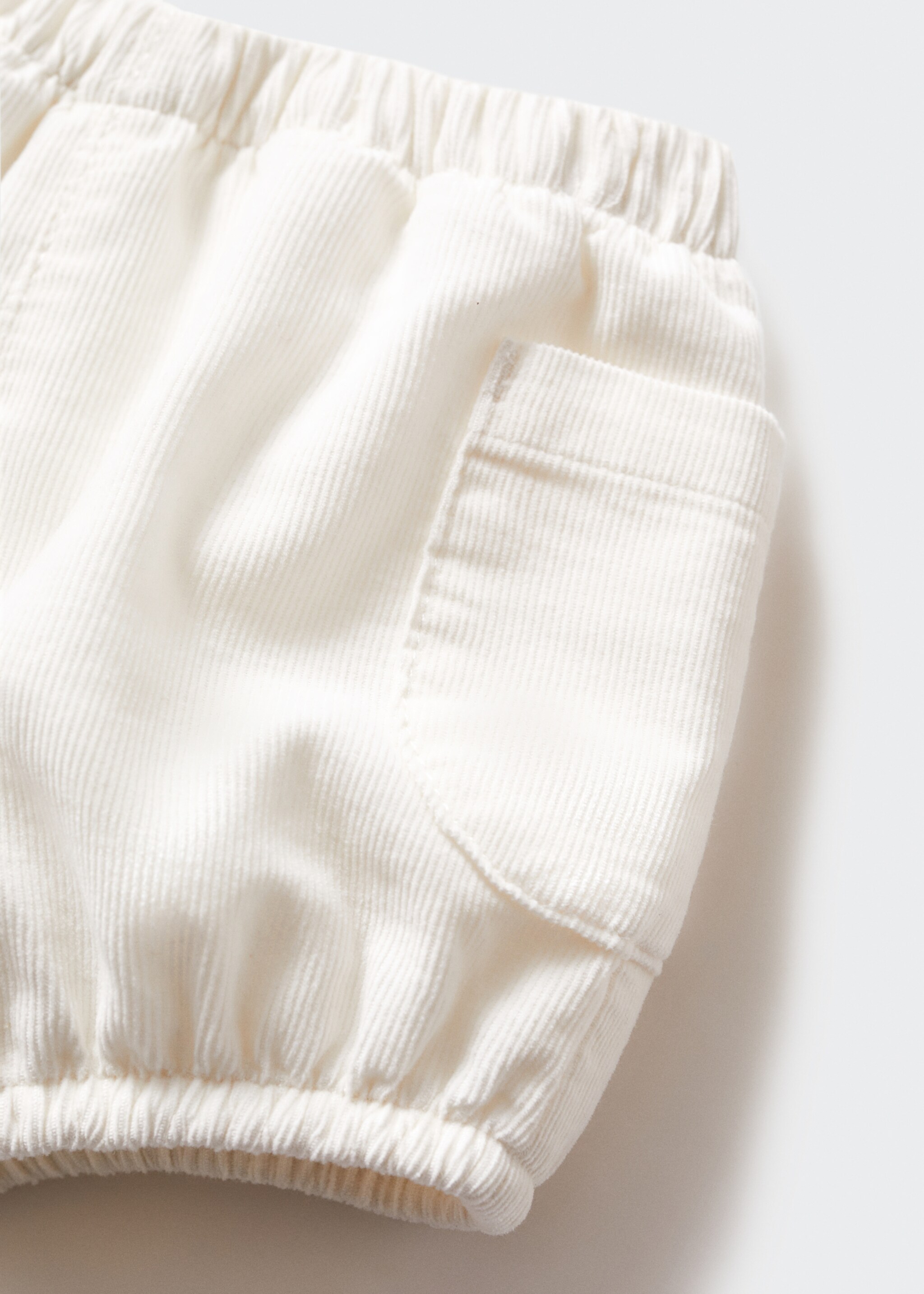 Corduroy shorts met zakken - Detail van het artikel 0