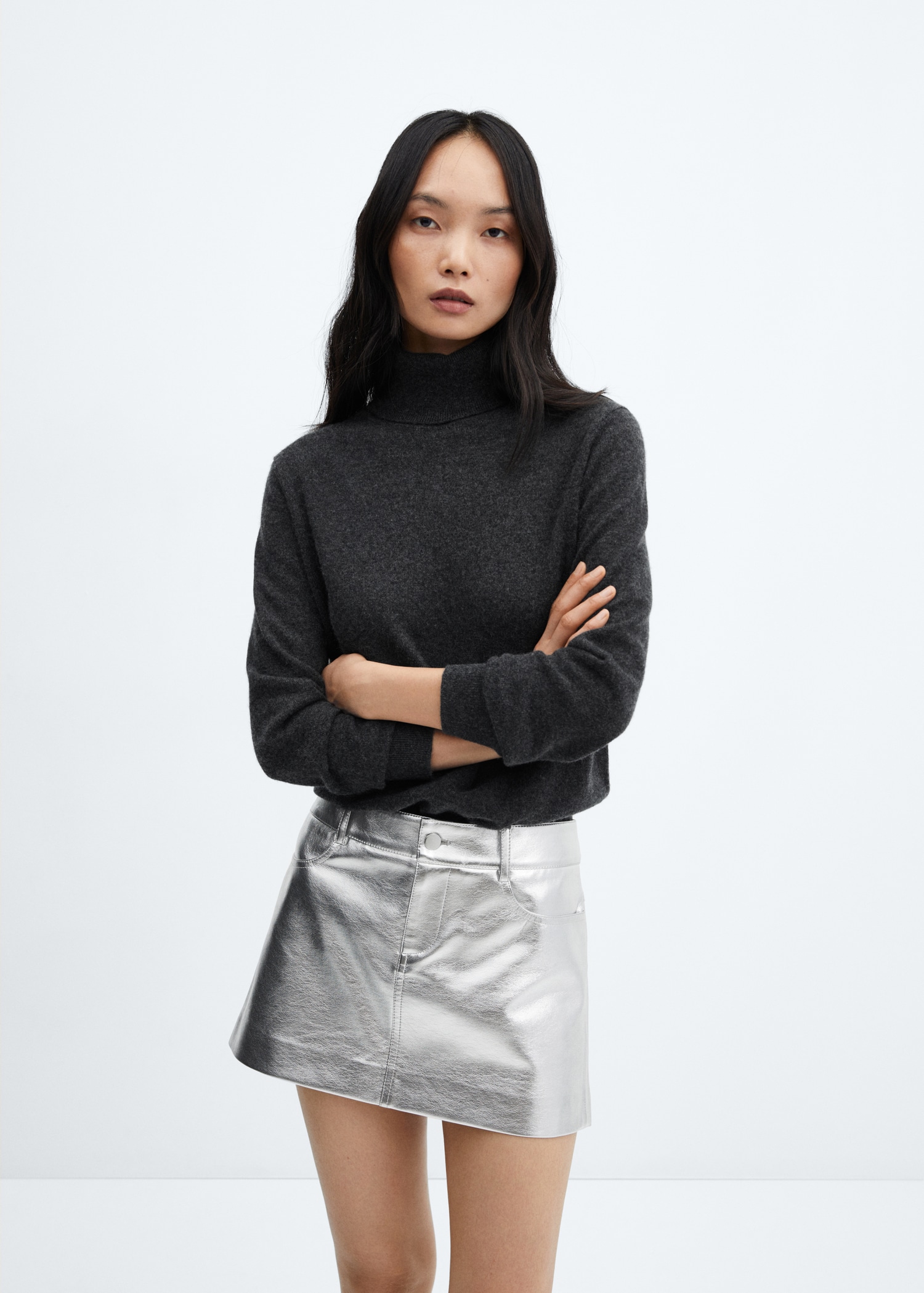 Metallic faux-leather mini-skirt Women MANGO OUTLET Finland