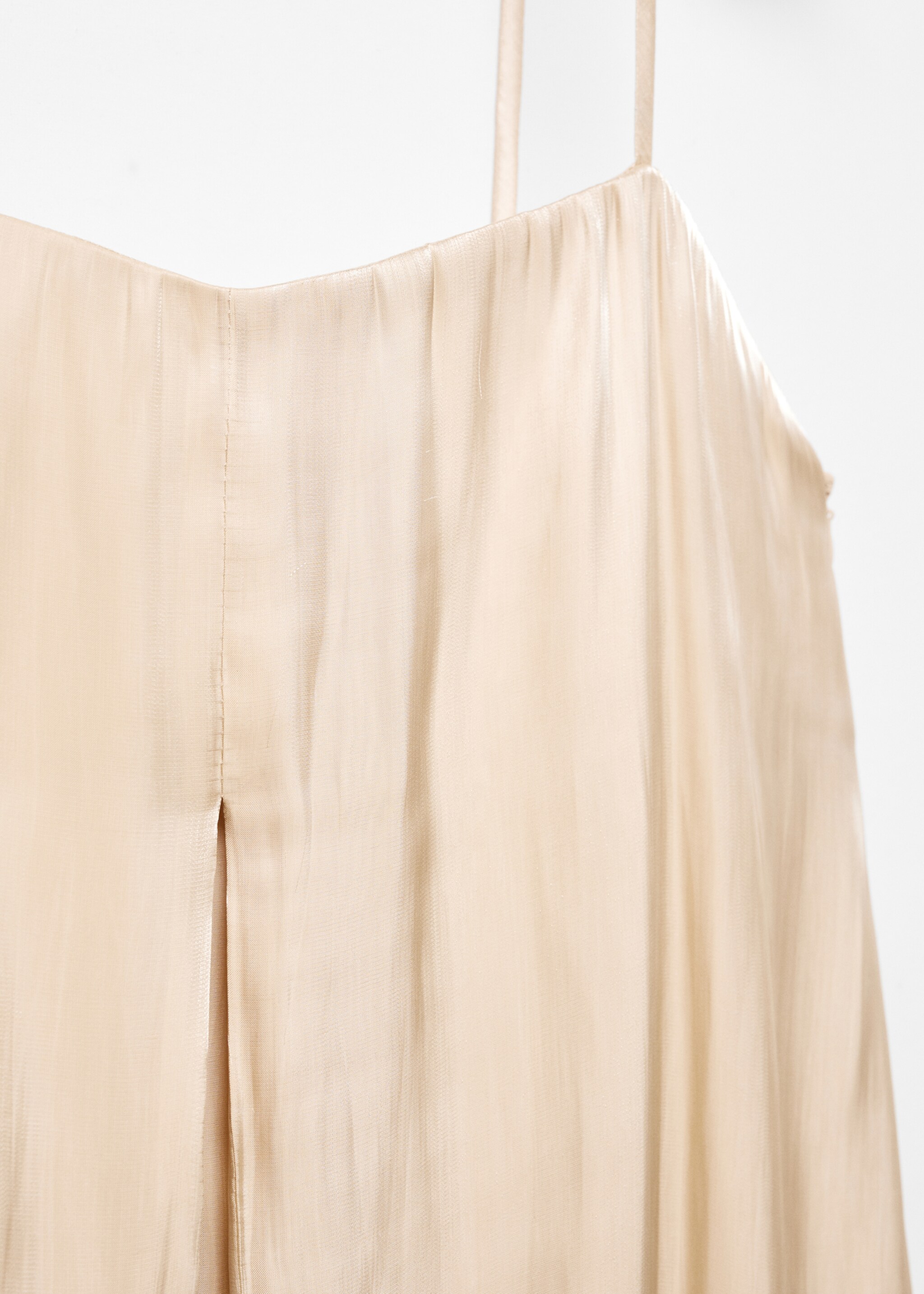 Satin-finish overall with opening - Details of the article 8, Gold. Ref: 57087114-00.