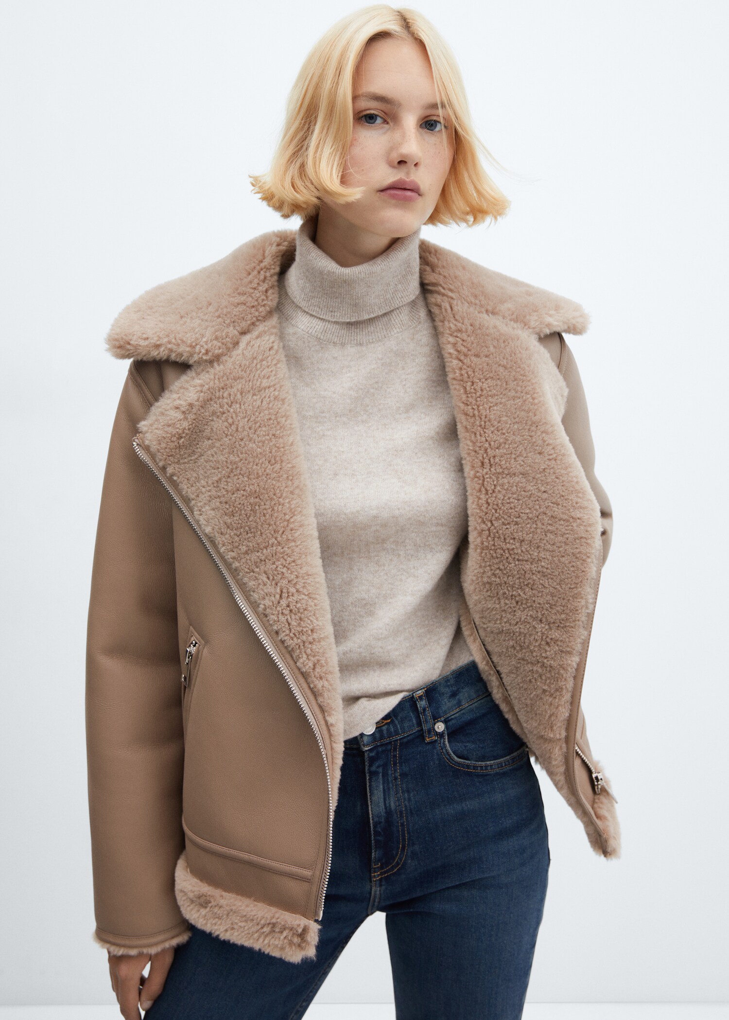 Jacket with shearling-effect lining - Medium plane
