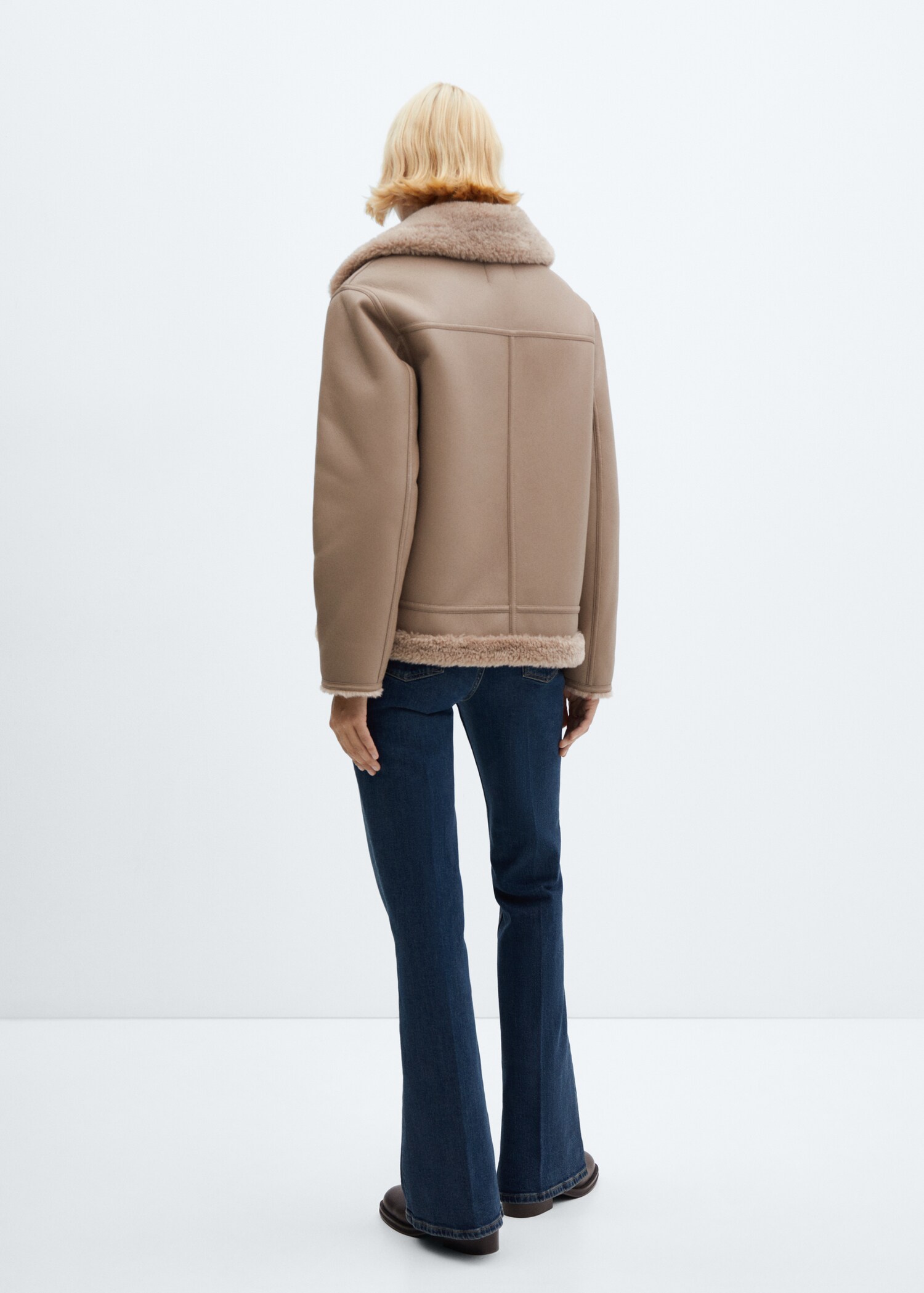 Jacket with shearling-effect lining - Reverse of the article