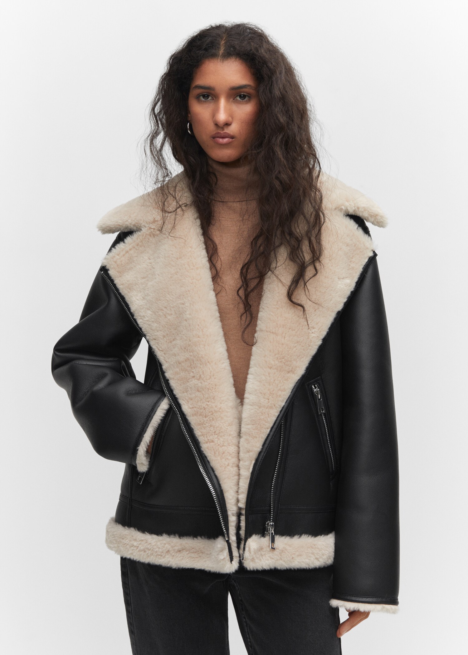 Veste double face simili-cuir - Plan moyen