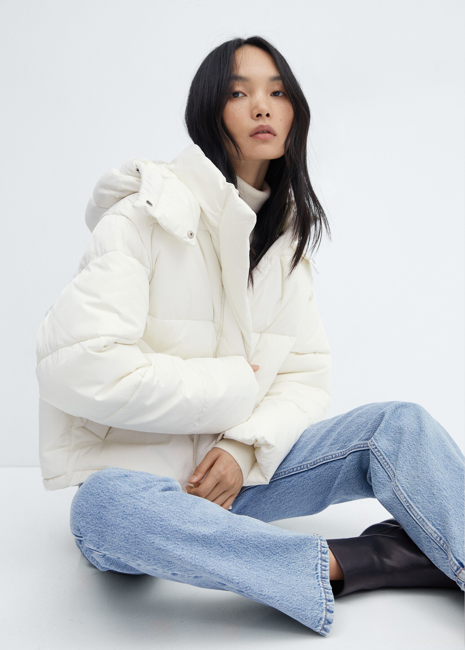 Short quilted anorak - Details of the article 2