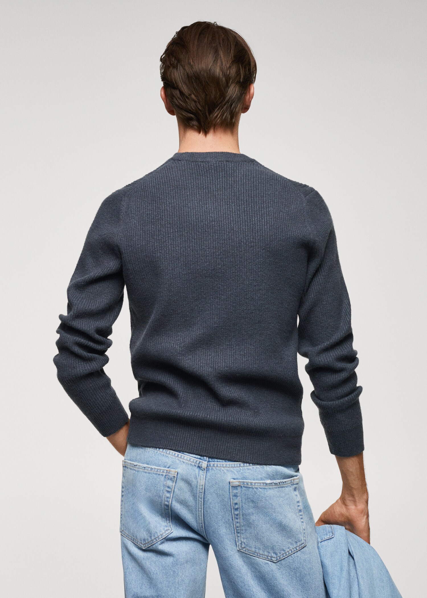 Ribbed knit sweater - Reverse of the article