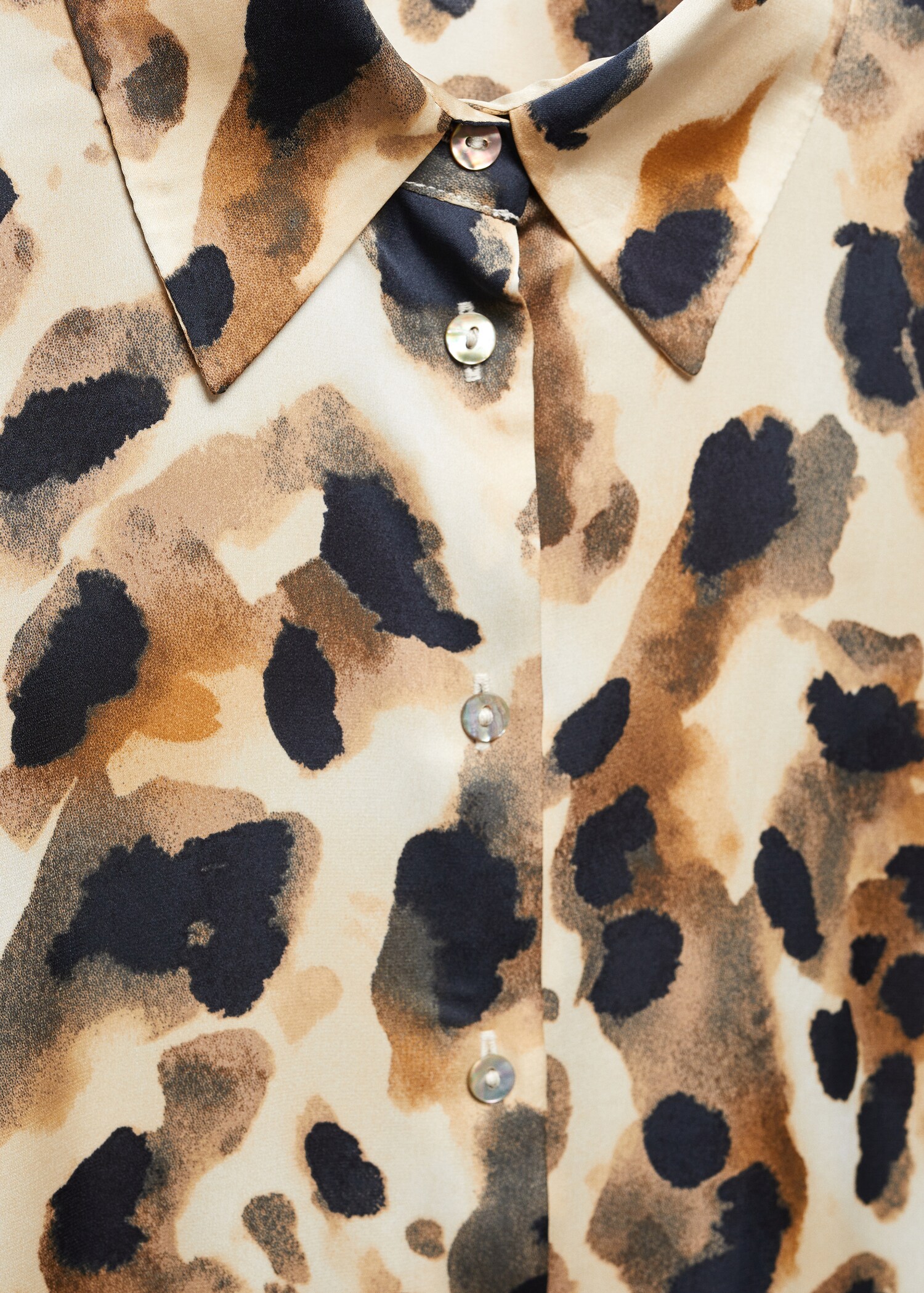 Leopard-print satin shirt - Details of the article 8