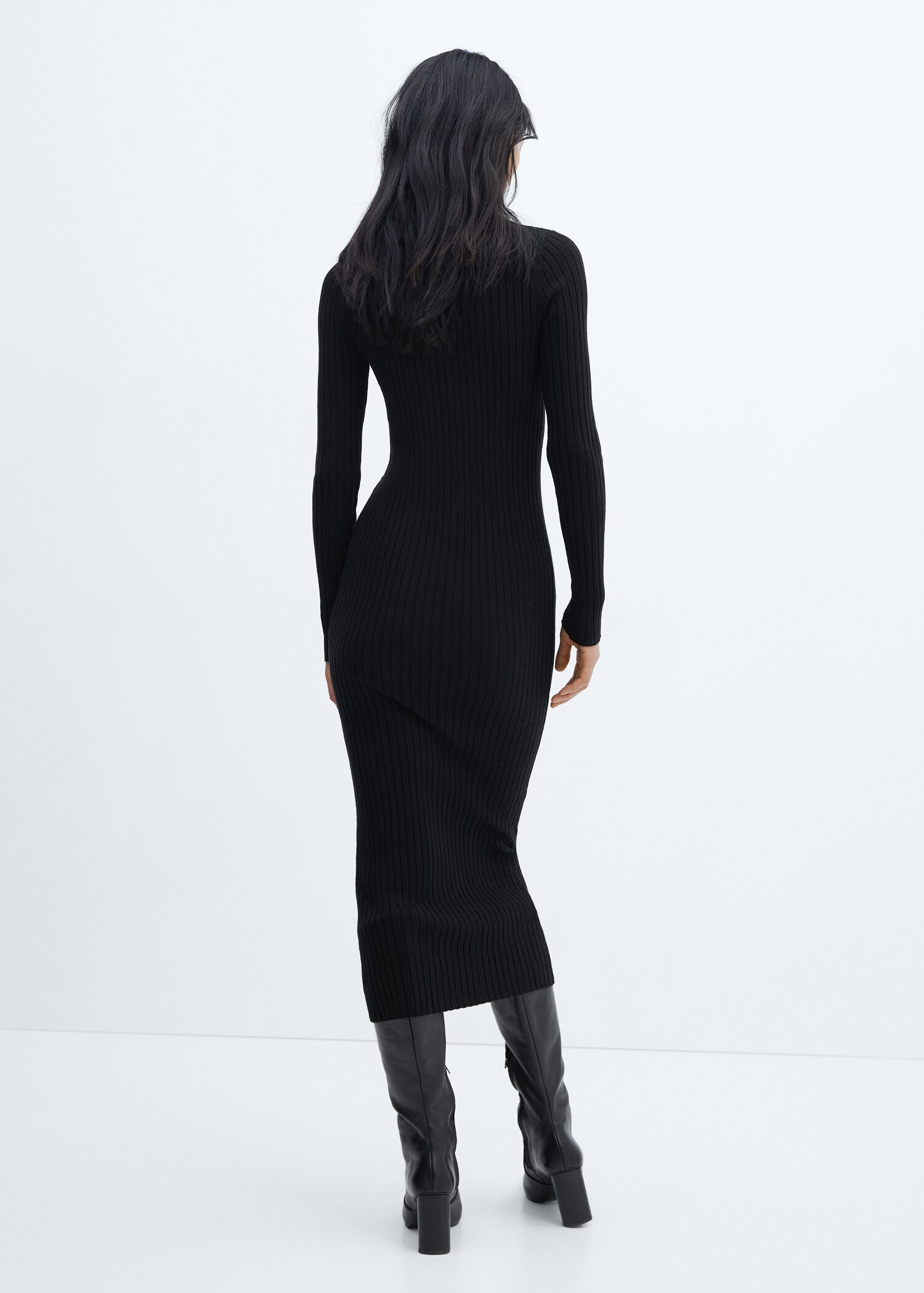 Turtleneck ribbed midi-dress - Reverse of the article