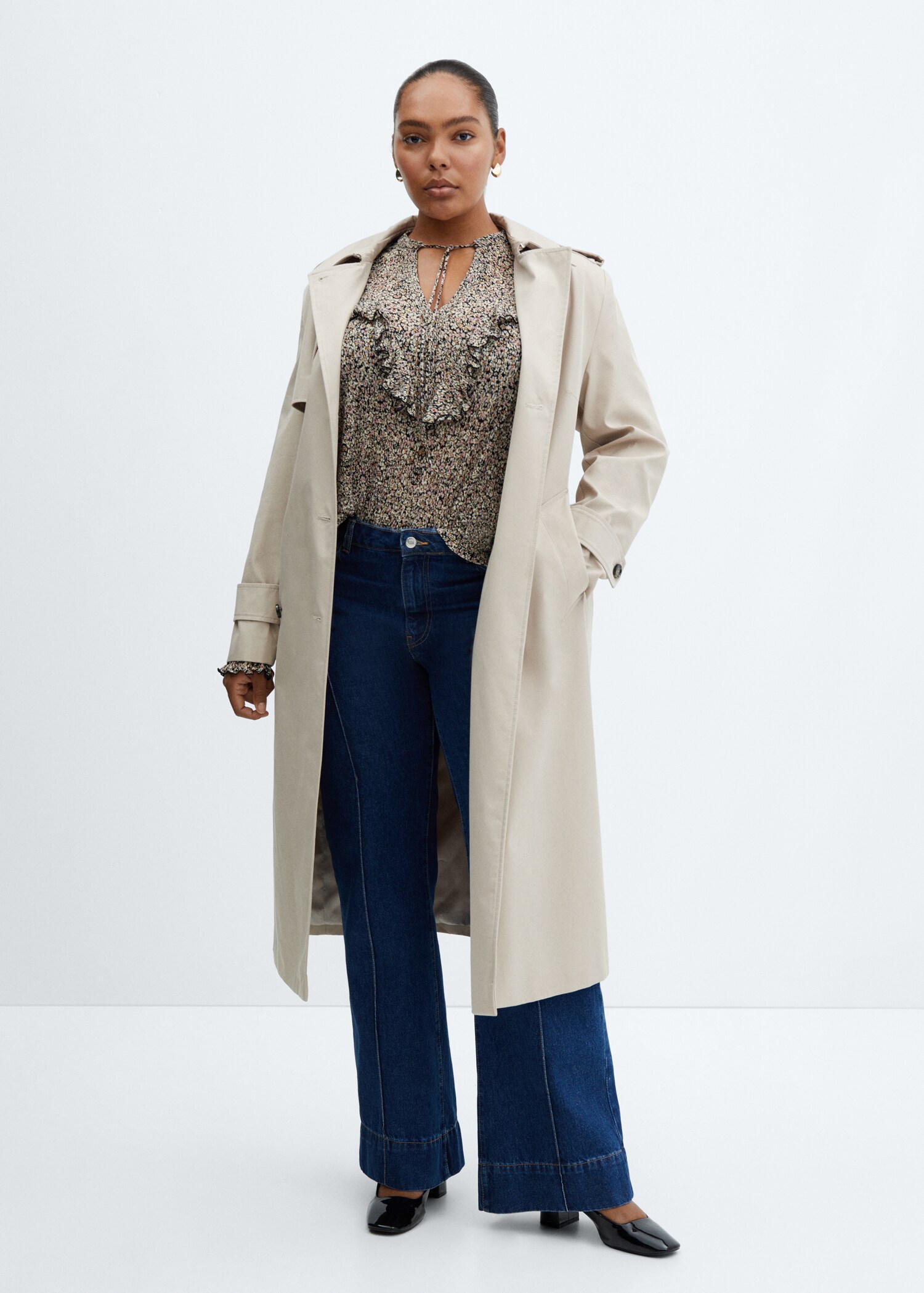 Flowy ruffle blouse - Details of the article 3