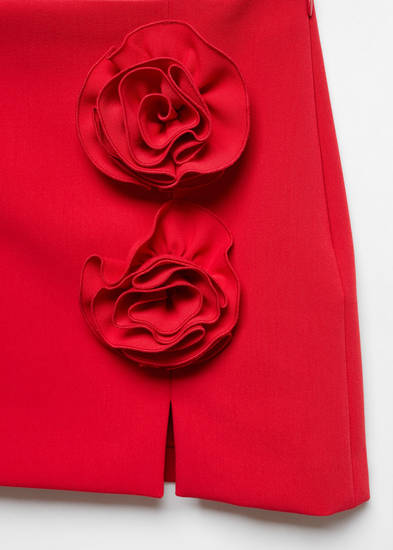 Mini-skirt with flower appliqué - Details of the article 8