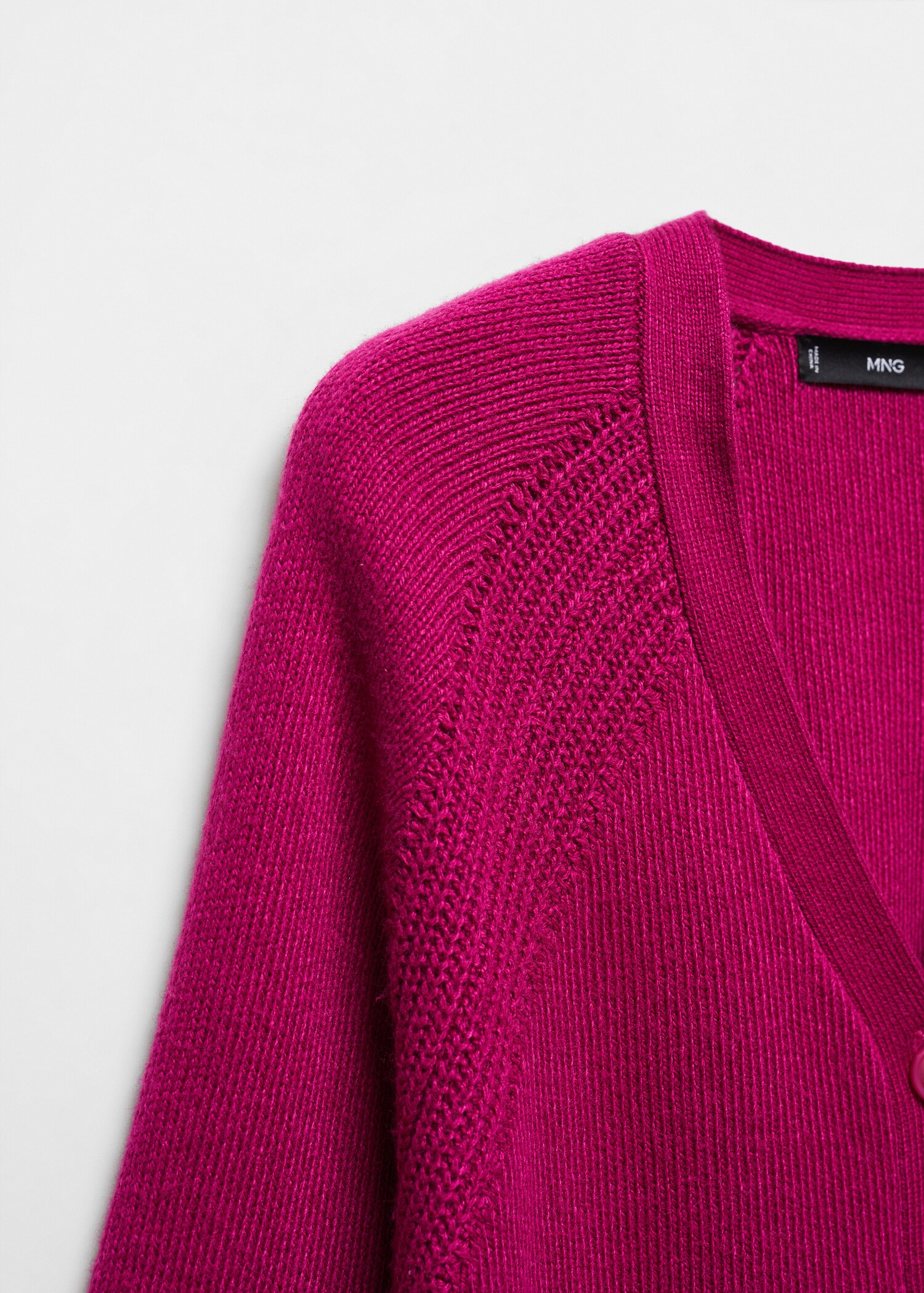 Strickjacke mit Knöpfen - Detail des Artikels 8
