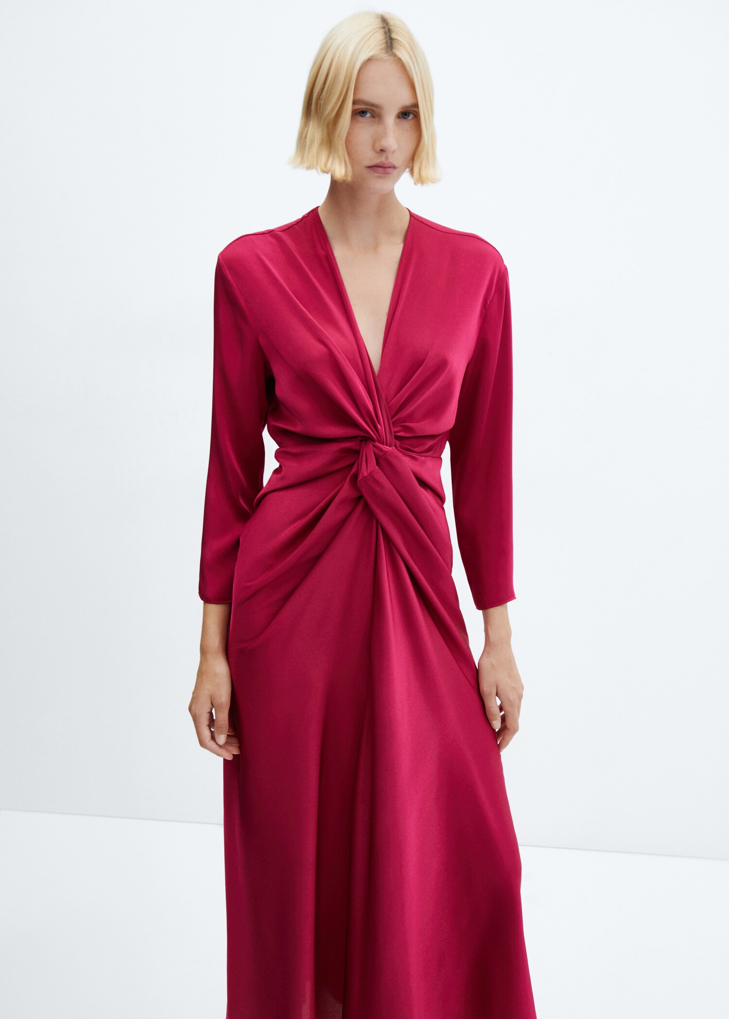 Vestito satinato nodo - Piano medio
