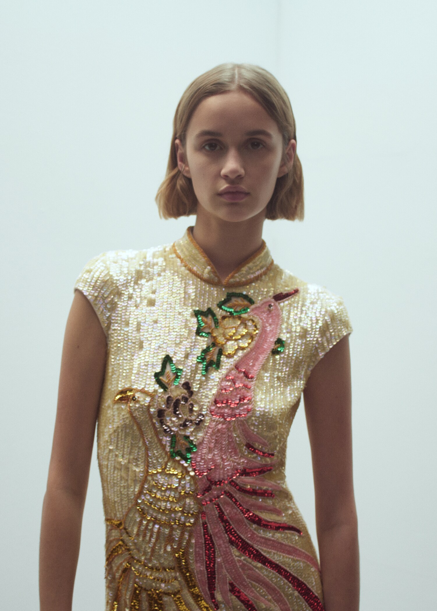 Vestido diseño bordado lentejuelas - Detalle del artículo 1