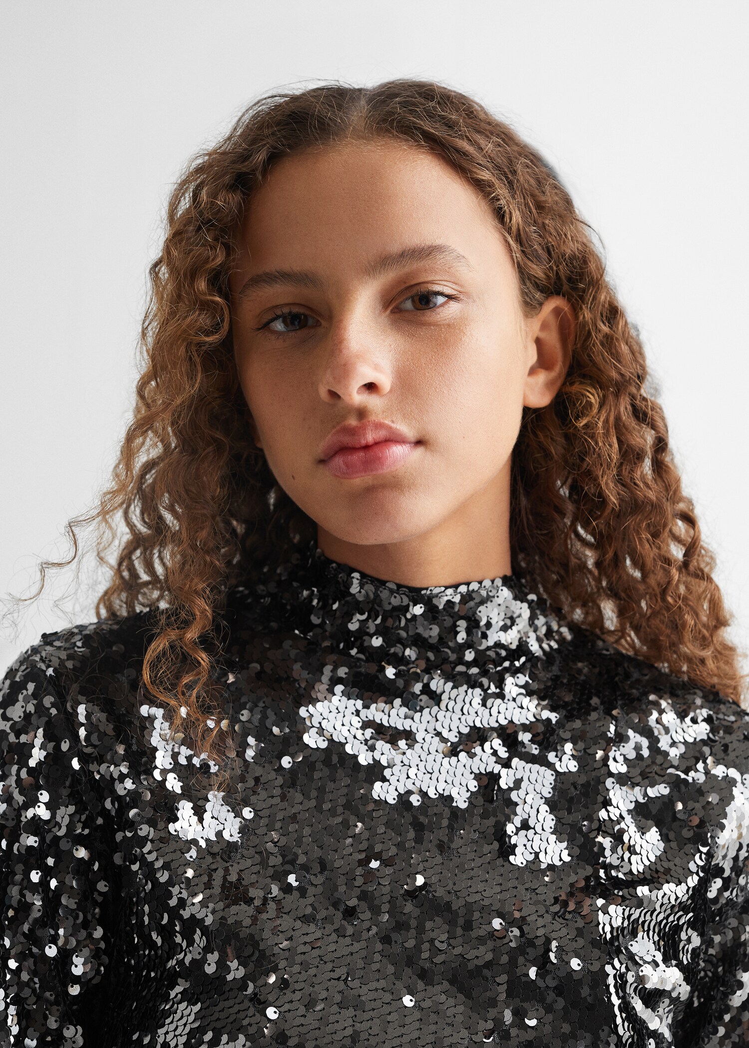 Robe sequins à emmanchures américaines - Détail de l'article 1