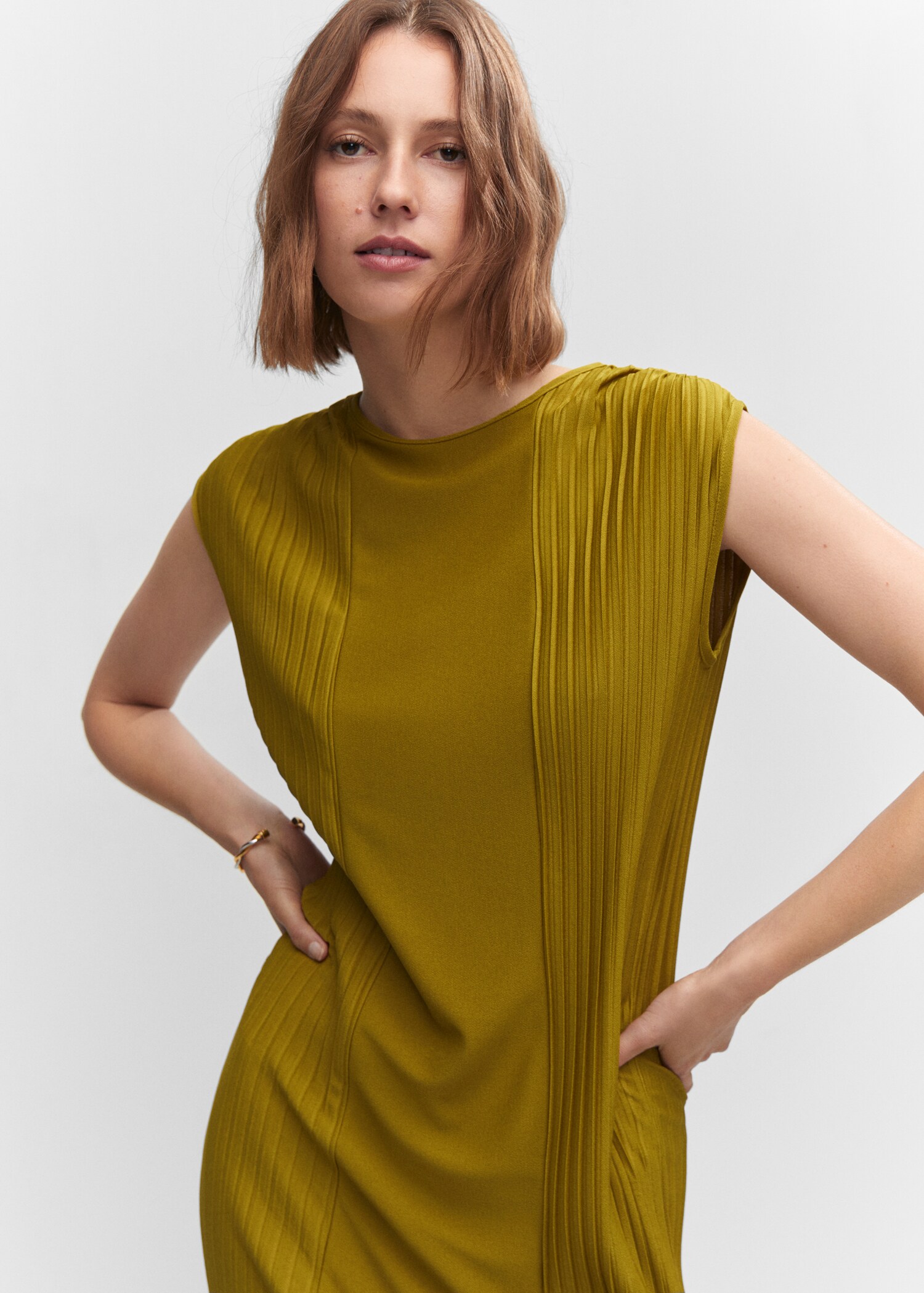 Vestit detalls prisats - Detall de l'article 1