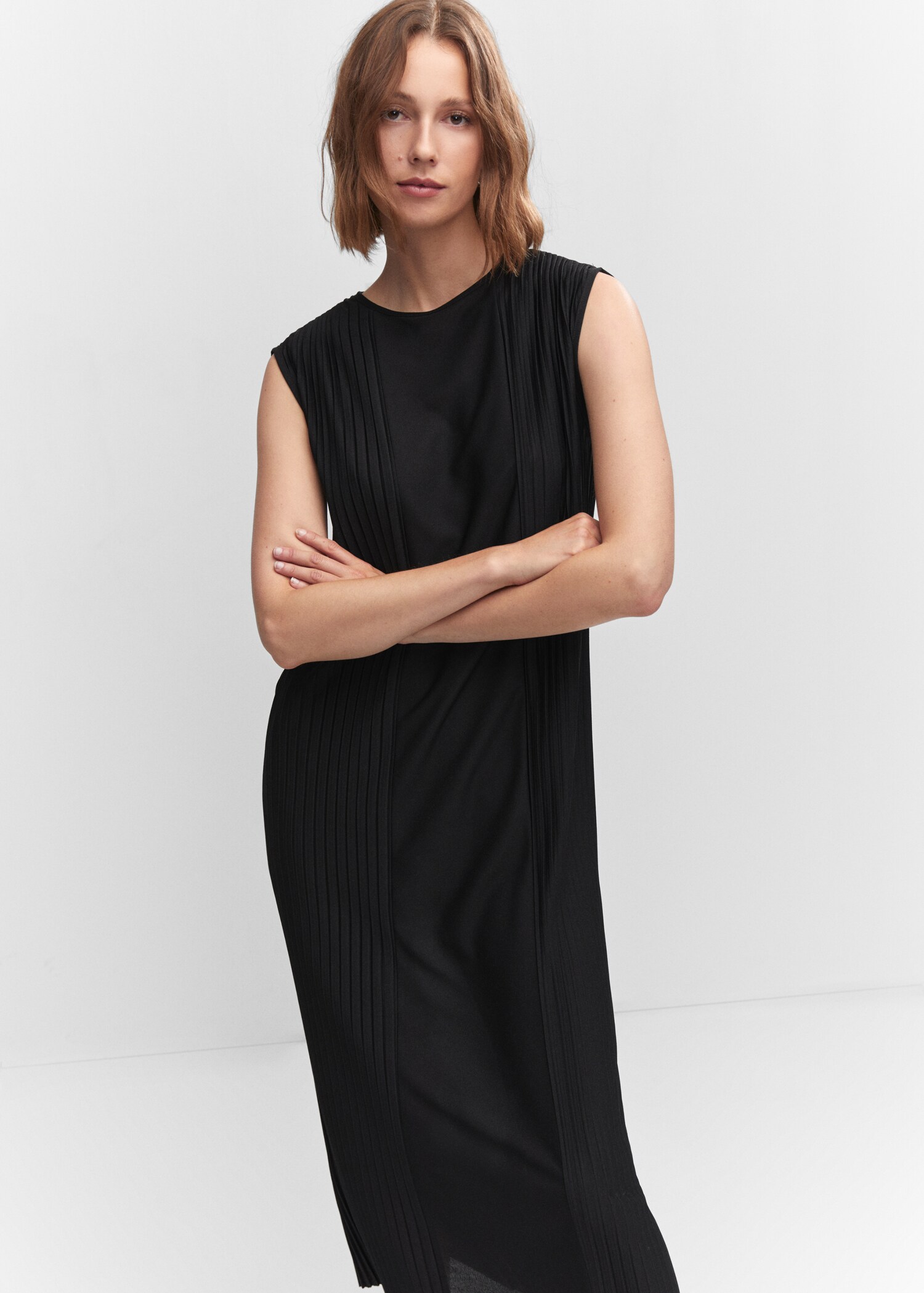 Vestido detalles plisados - Plano medio