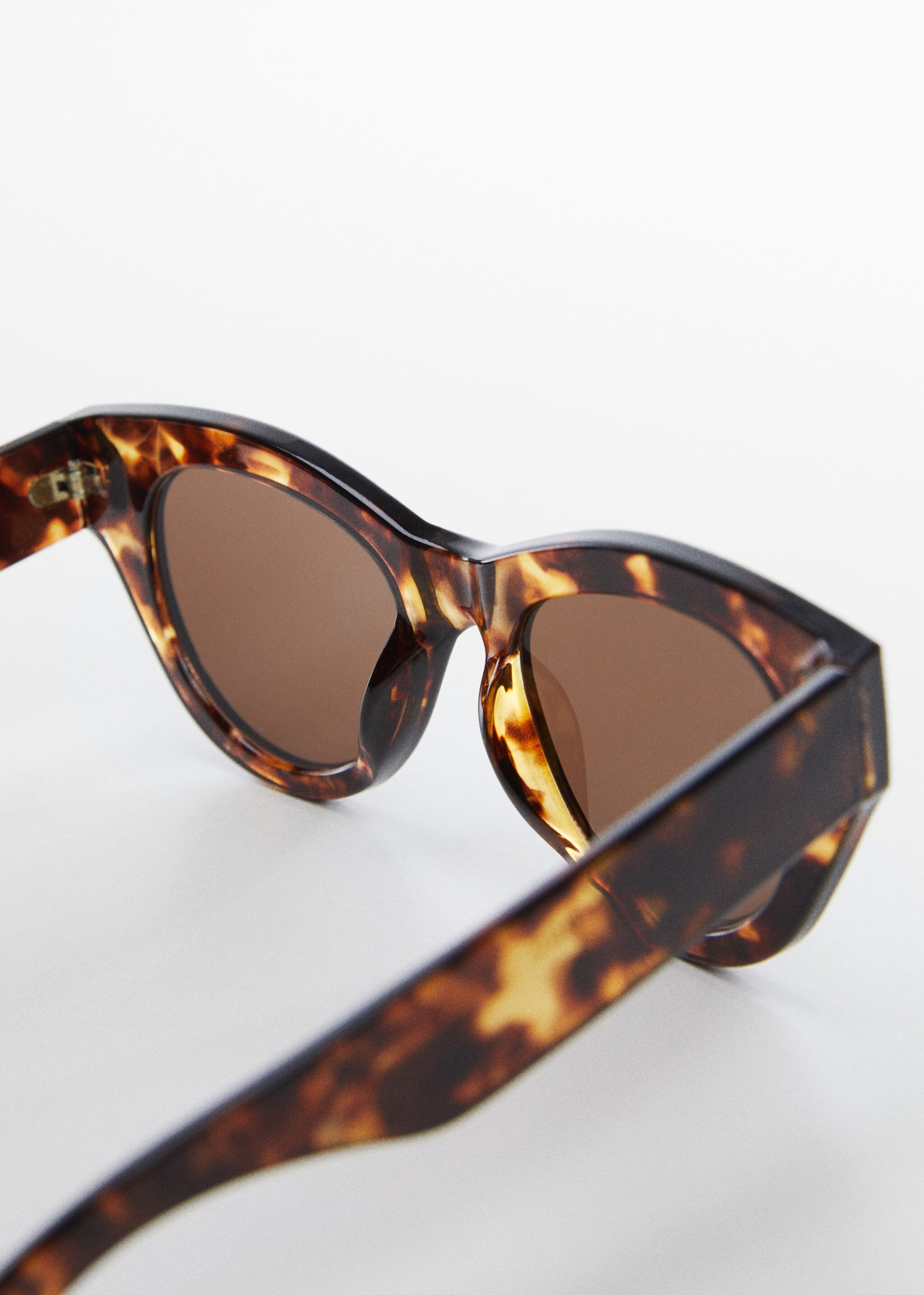Lunettes de soleil rondes - Détail de l'article 1, Chocolat. Ref: 57092505-00.