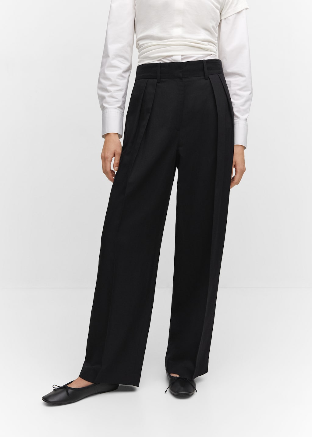 Pleated flowy pants discount