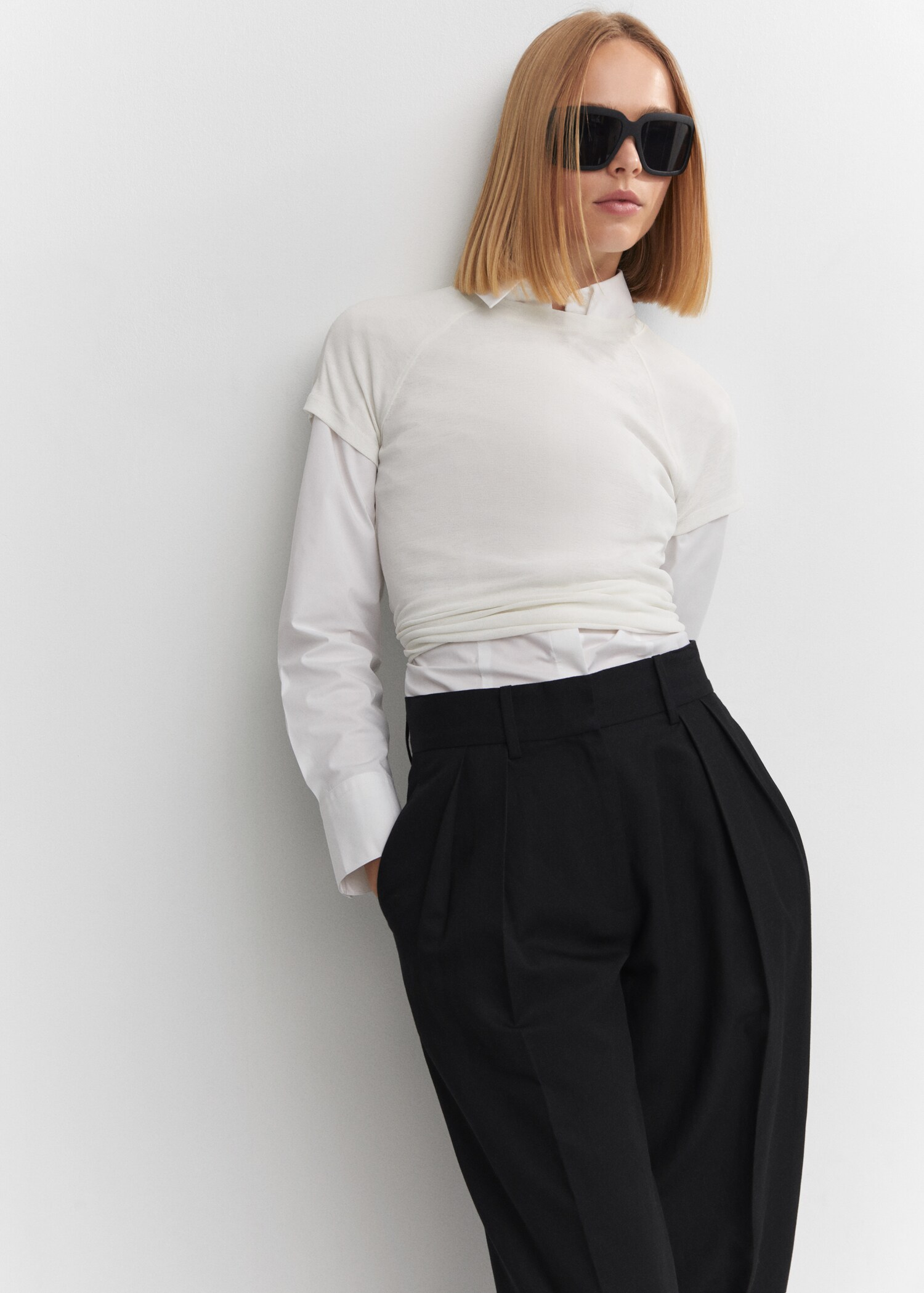 Wideleg pleated trousers - Details of the article 6