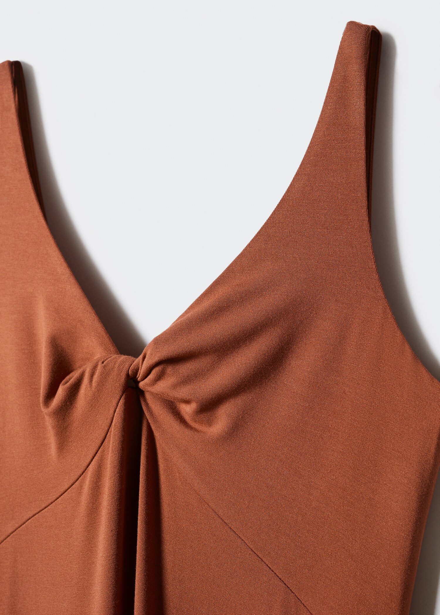 Strickkleid mit Knoten - Detail des Artikels 8