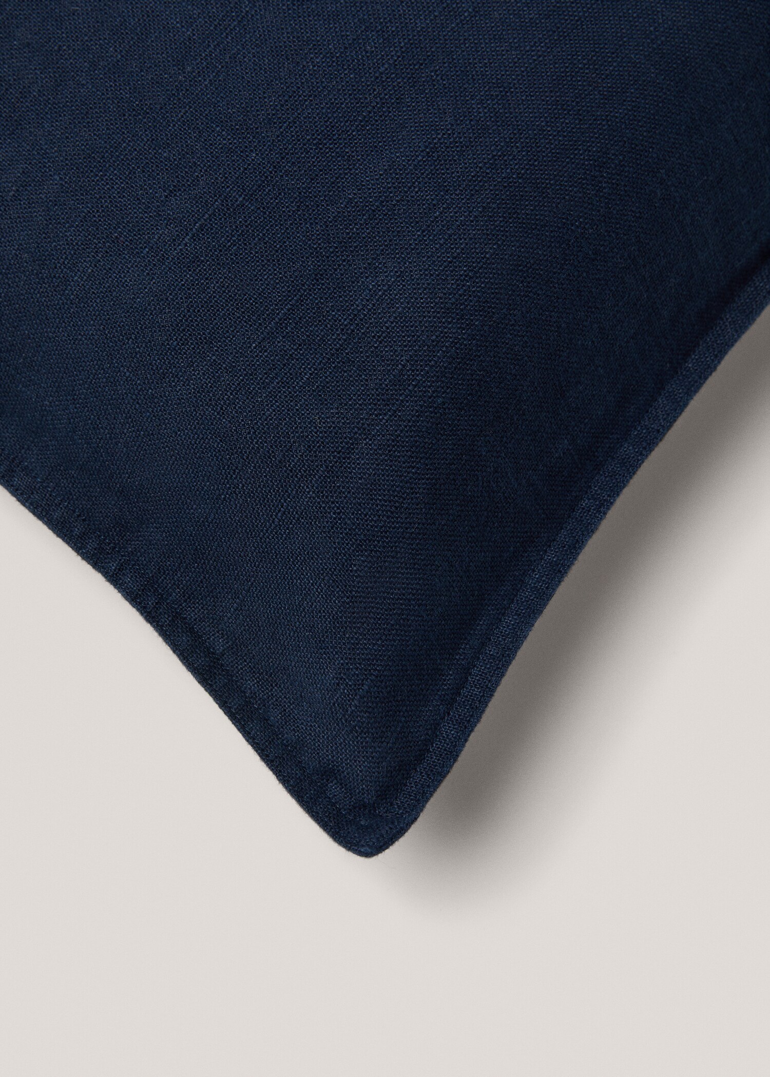 100% linen plain cushion case 45x45cm - Details of the article 2