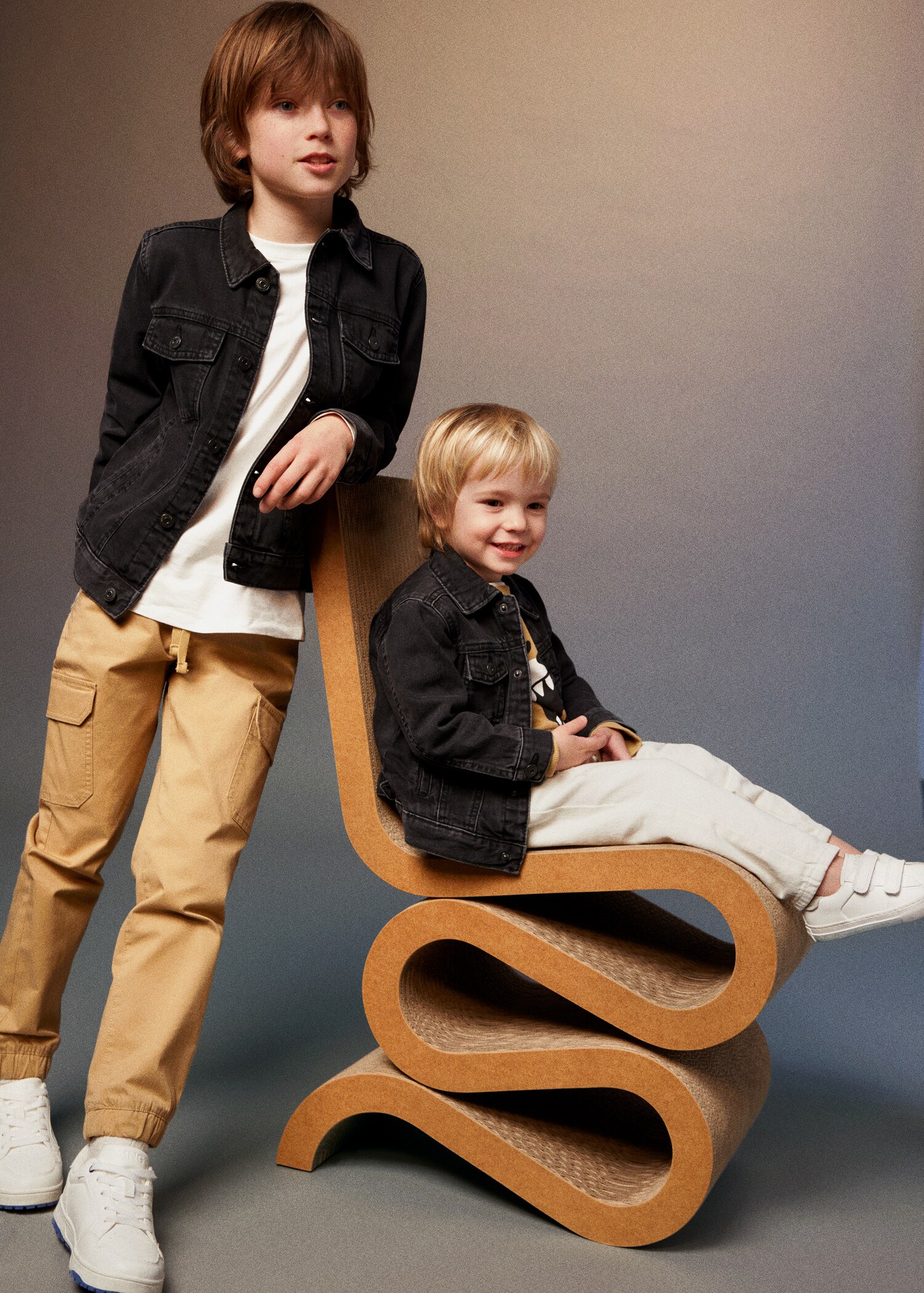 Jeansjacke mit Taschen - Detail des Artikels 5