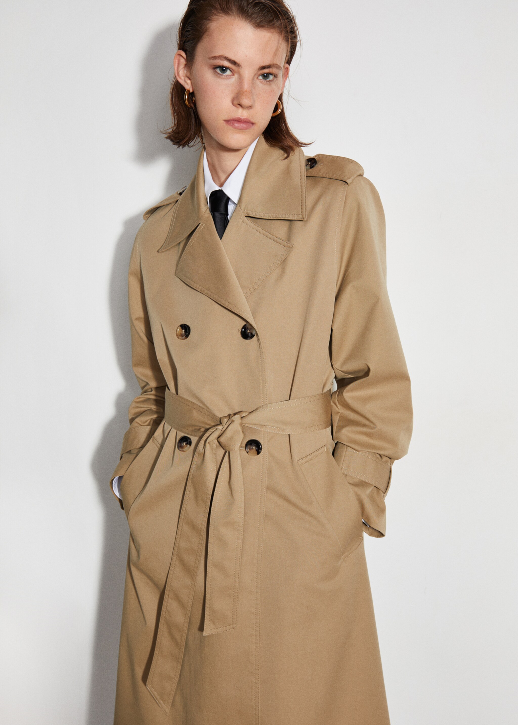 Zweireihiger Trenchcoat - Detail des Artikels 7