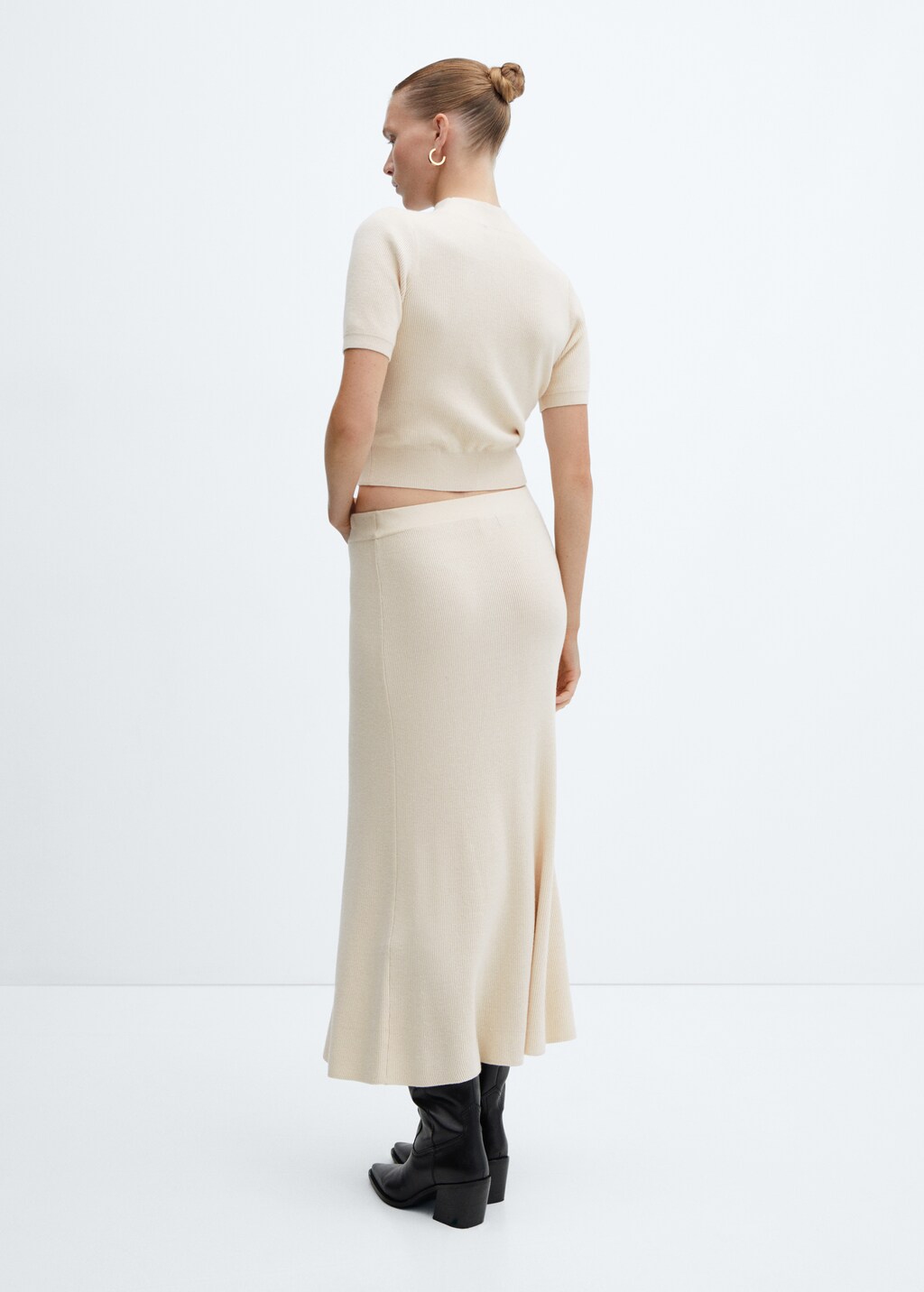 Ribbed midi skirt - Women | MANGO OUTLET USA Ribbed midi skirt - Women | MANGO OUTLET USA