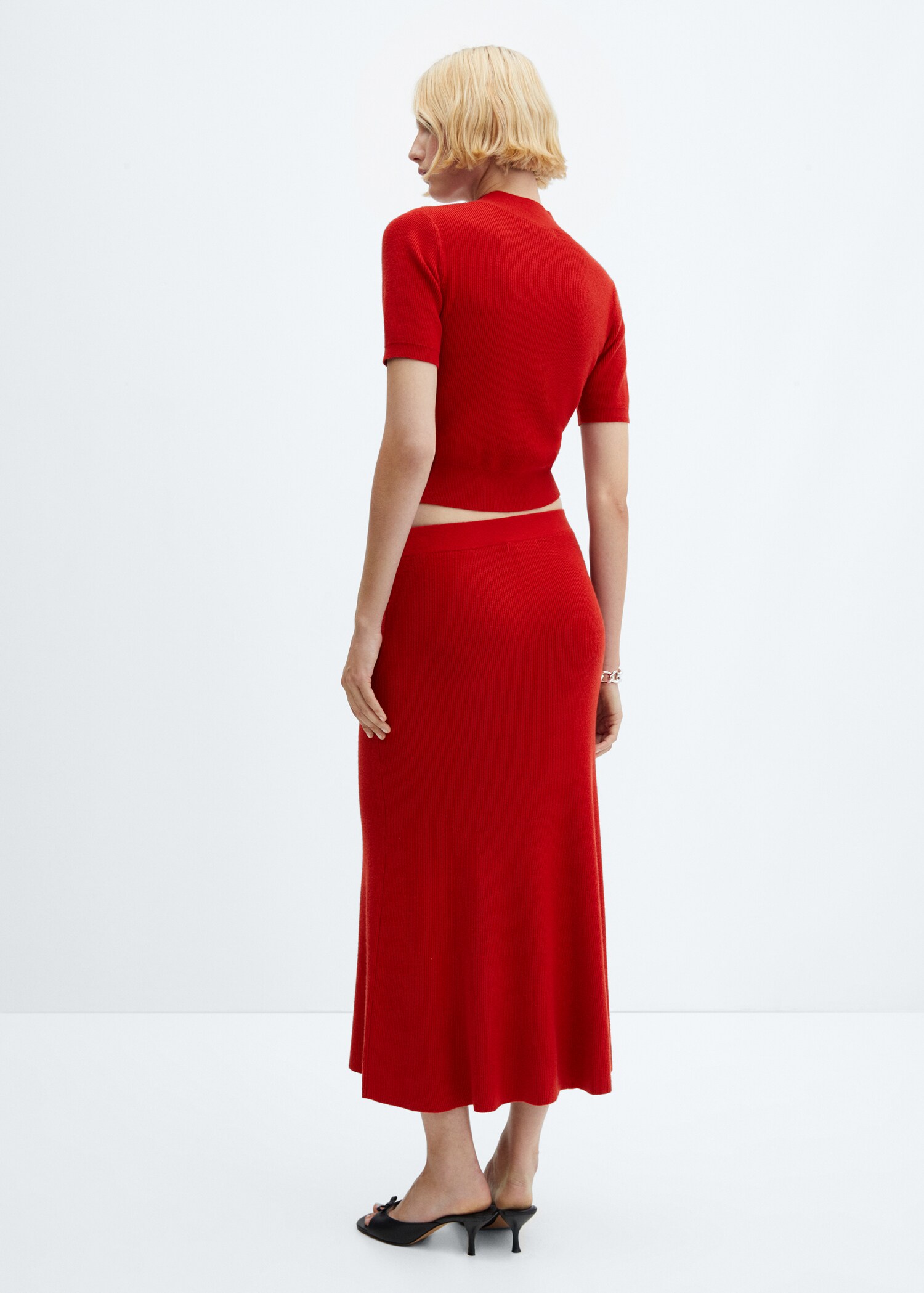 Ribbed midi skirt - Reverse of the article