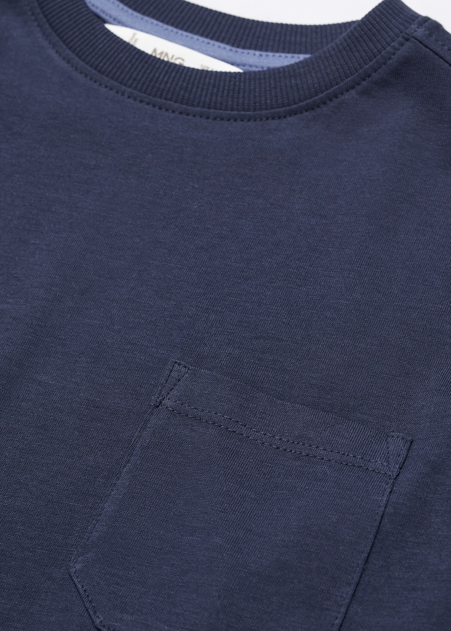 Long sleeve cotton t-shirt - Details of the article 8