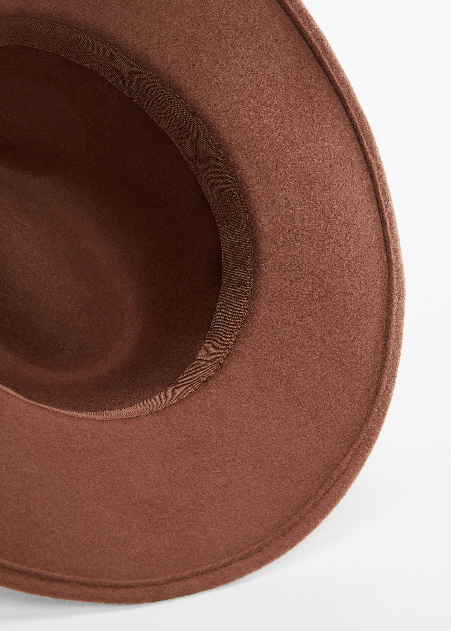 Woollen ribbon hat - Details of the article 1