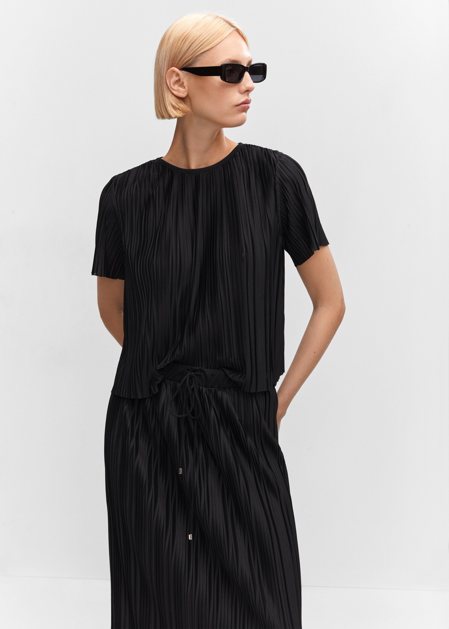 T-shirt oversize plissé - Plan moyen