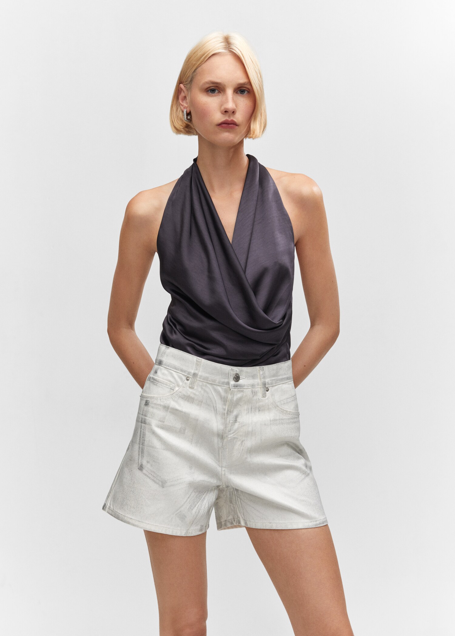 Metallisierte Jeans-Shorts - Detail des Artikels 1