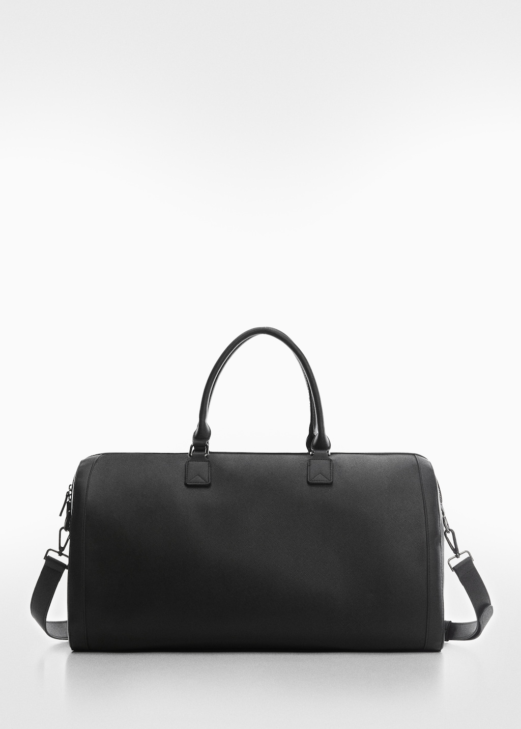 Leather effect travel bowling bag Men MANGO OUTLET Denmark