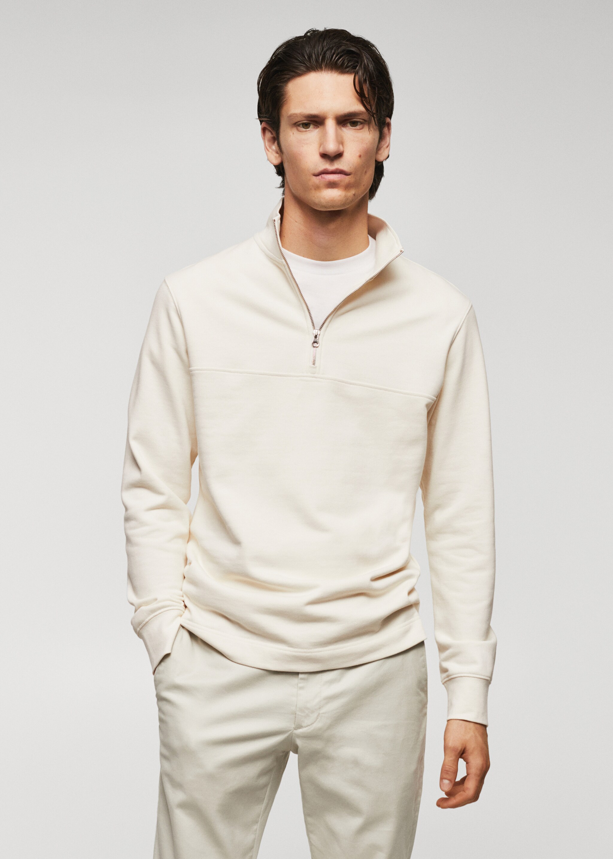 Cotton sweatshirt with zip neck - Medium plane, Ecru. Ref: 57094402-00.