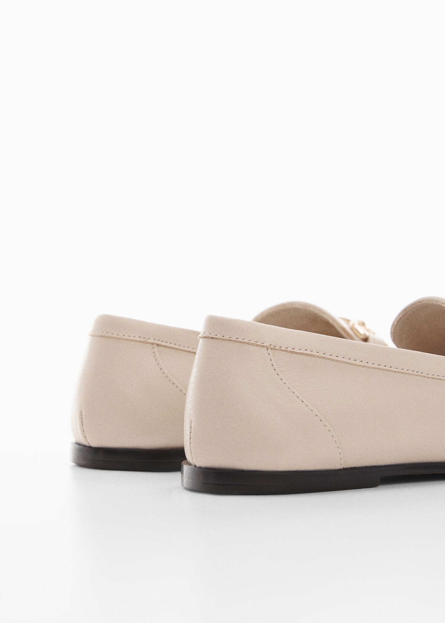 Leather loafers with metallic detail - Details of the article 1