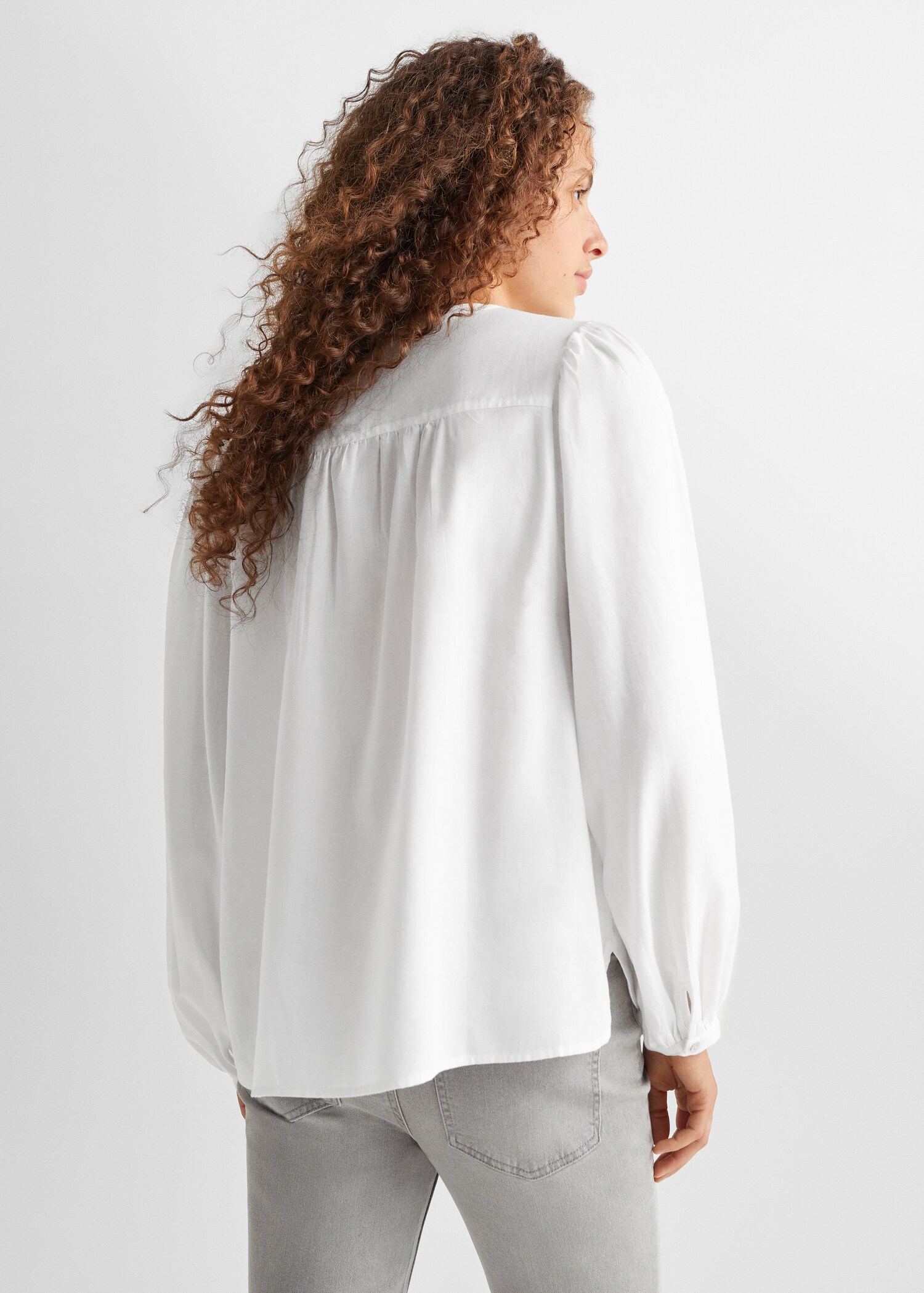 Cotton shirt - Reverse of the article