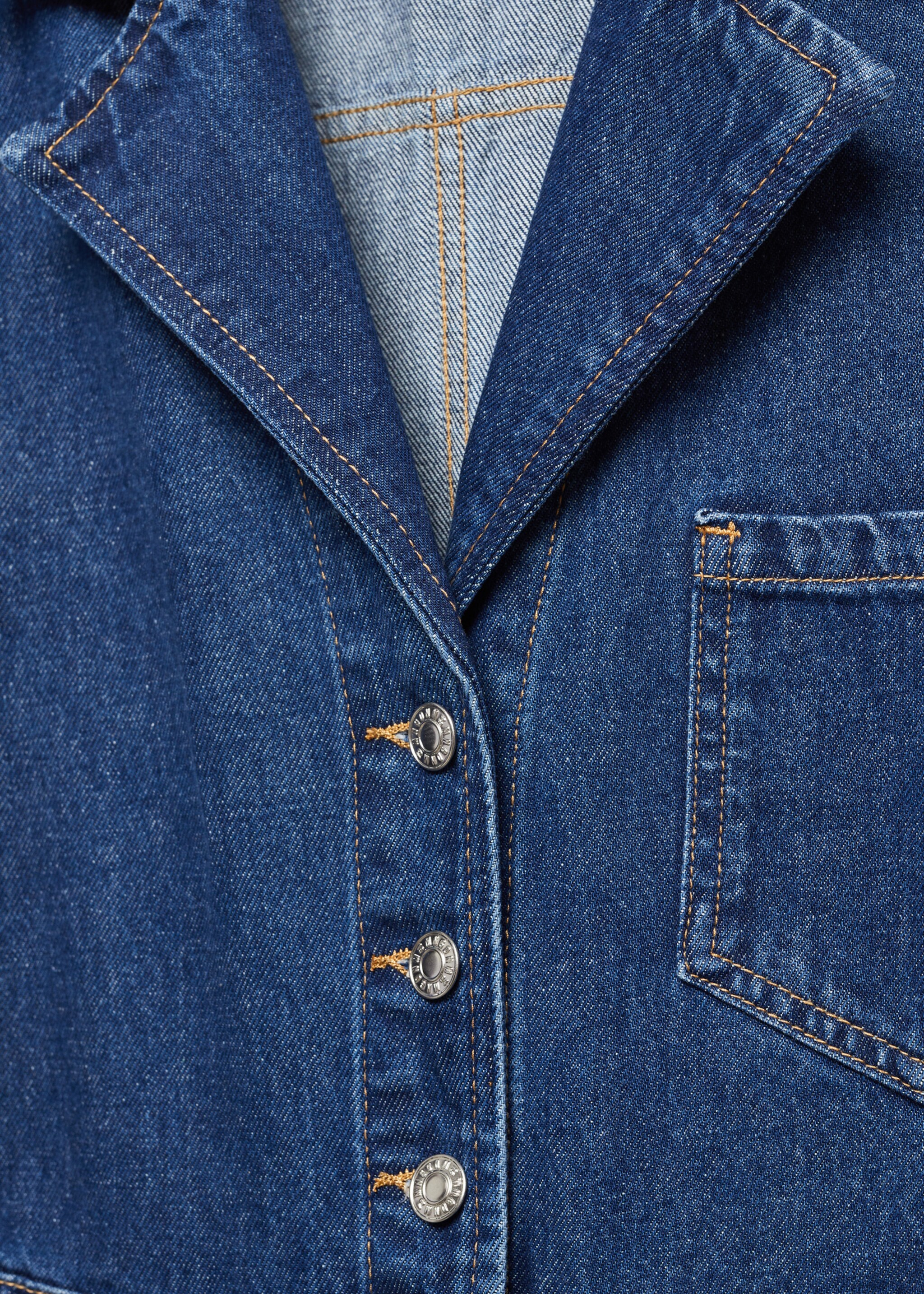 Salopetă din denim cu rever - Detaliu al articolului 8