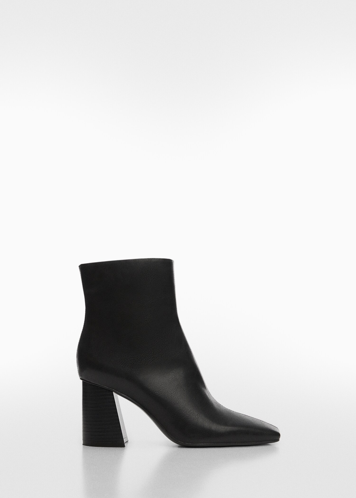 Botine cu toc și vârf pătrat - Articol fără model