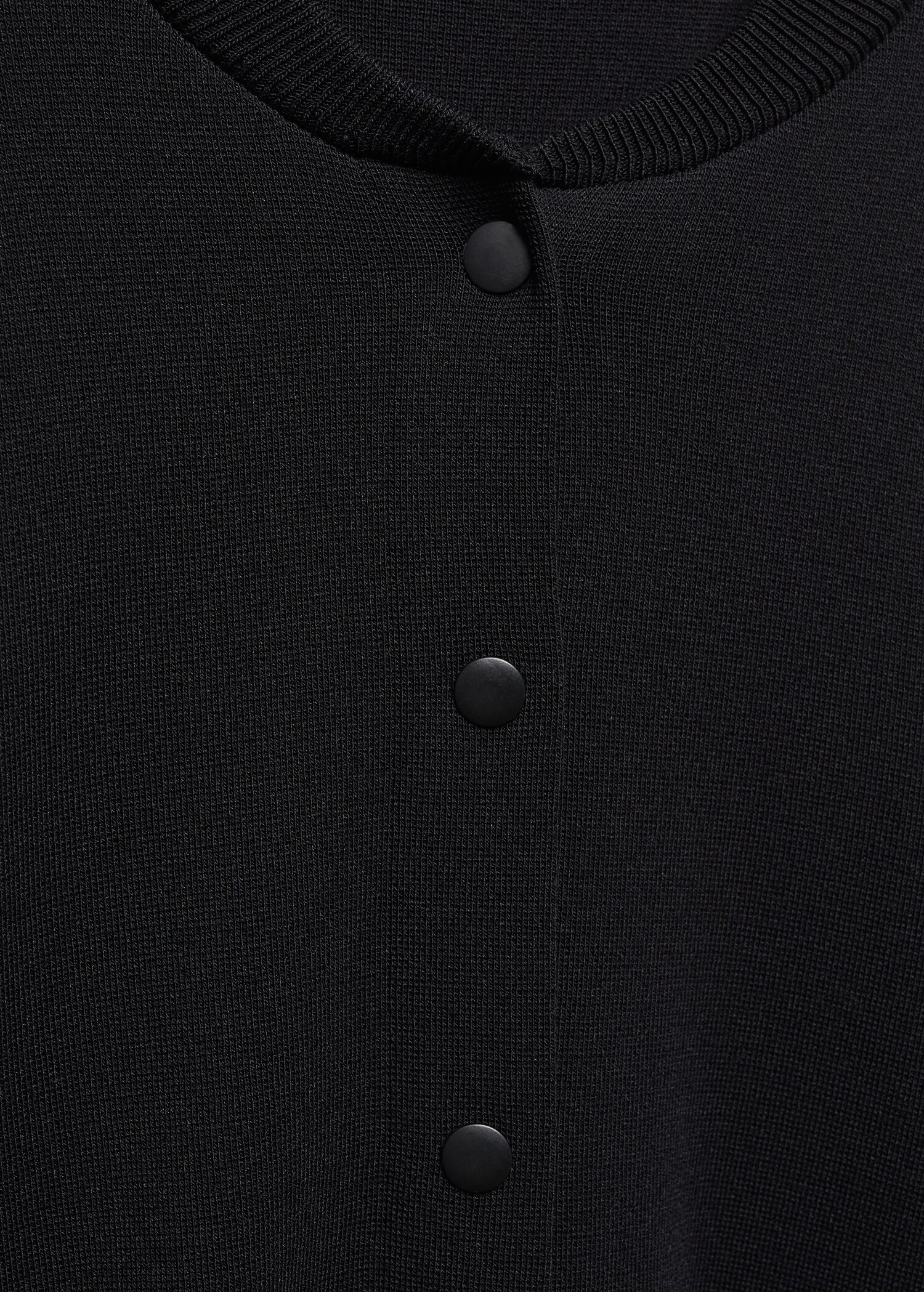 Round neck cardigan - Details of the article 8